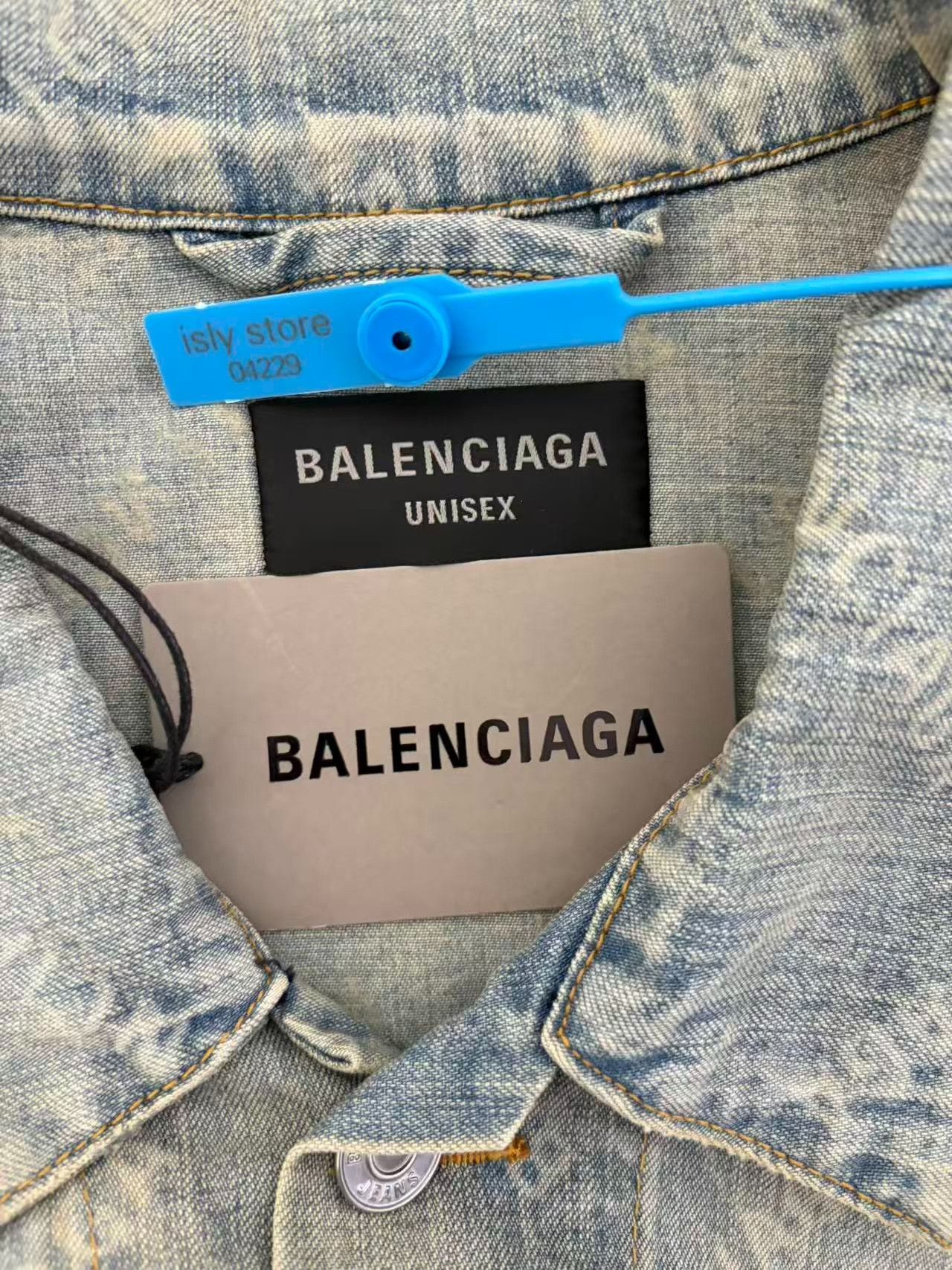 Balenciaga Balenciaga All-Over Logo Denim Jacket Size 2 Size US M / EU 48-50 / 2 - 6 Thumbnail