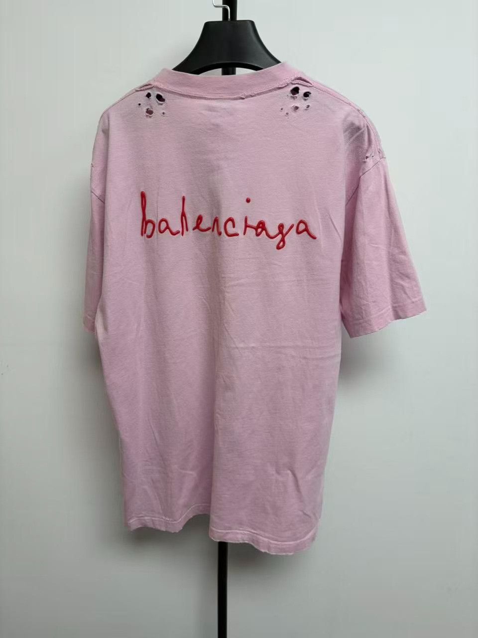 Balenciaga Balenciaga Pink Heart Short Sleeve T-Shirt XS Size XS / US 0-2 / IT 36-38 - 3 Thumbnail