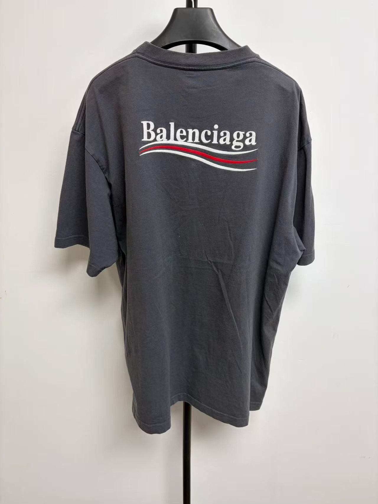 Balenciaga Balenciaga Political Campaign Logo T-Shirt Gray L Size US L / EU 52-54 / 3 - 3 Thumbnail