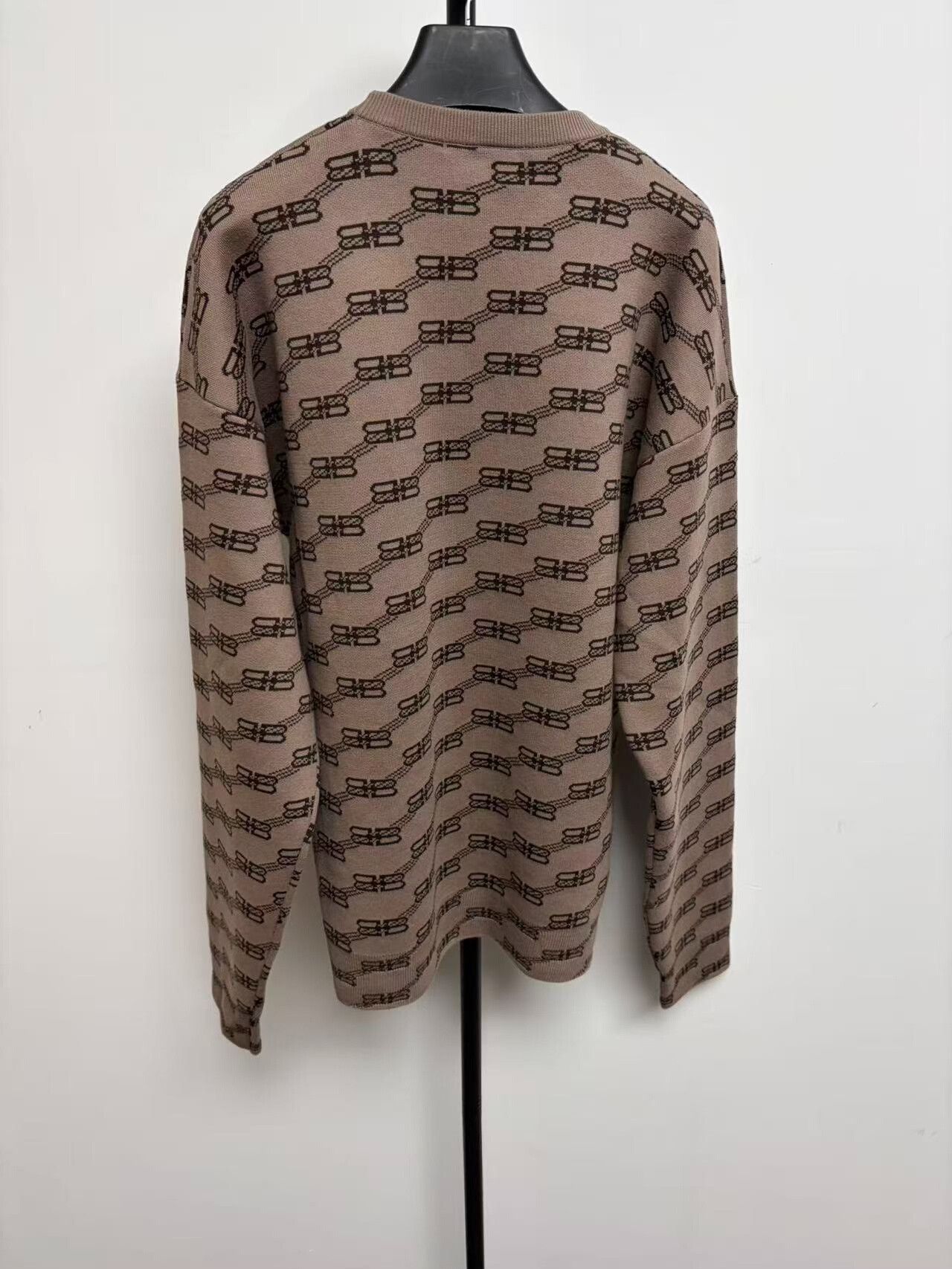 Balenciaga Balenciaga Logo Monogram Sweater Size XS Size US XS / EU 42 / 0 - 3 Thumbnail