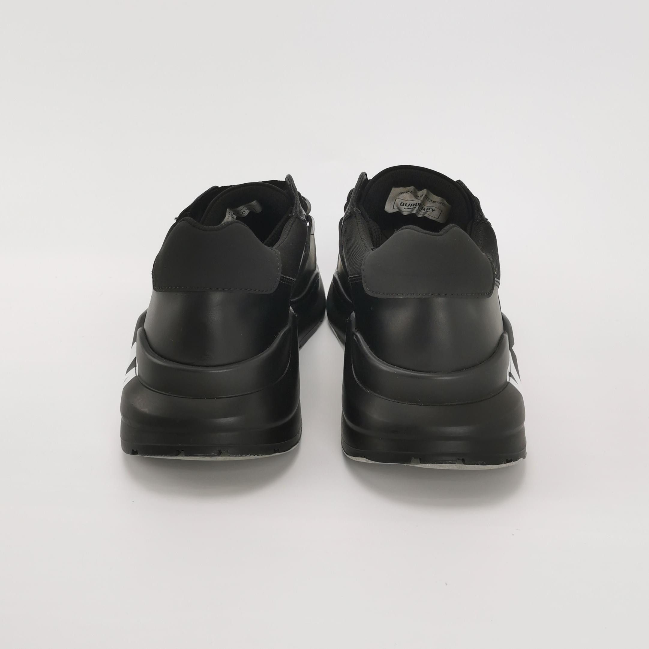 Burberry Burberry Men 6 Lowtop Sneakers Size US 6 / EU 39 - 4 Thumbnail