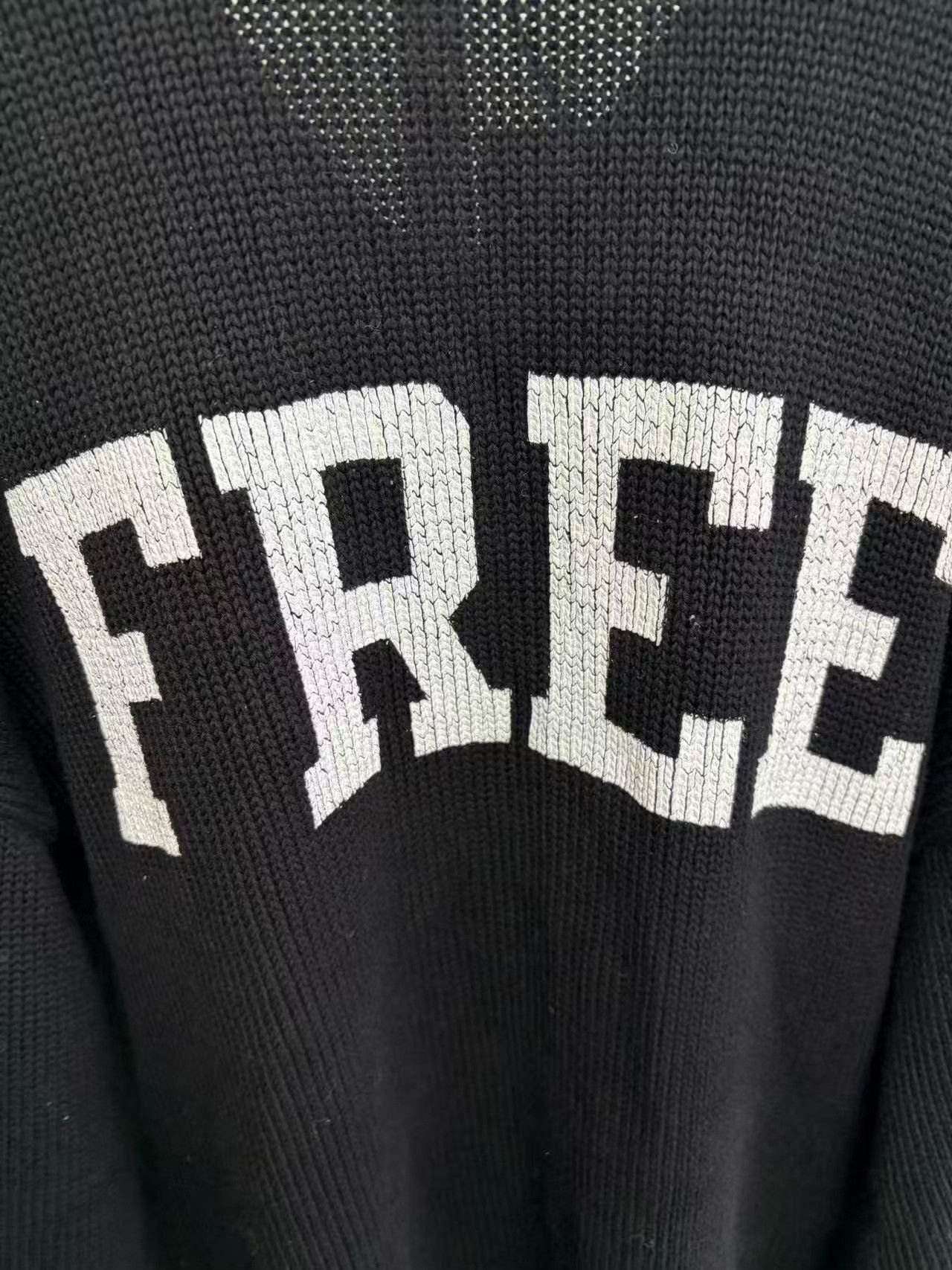 Balenciaga Balenciaga FREE Logo V-Neck Knit Sweater Black Size S Size US S / EU 44-46 / 1 - 4 Thumbnail