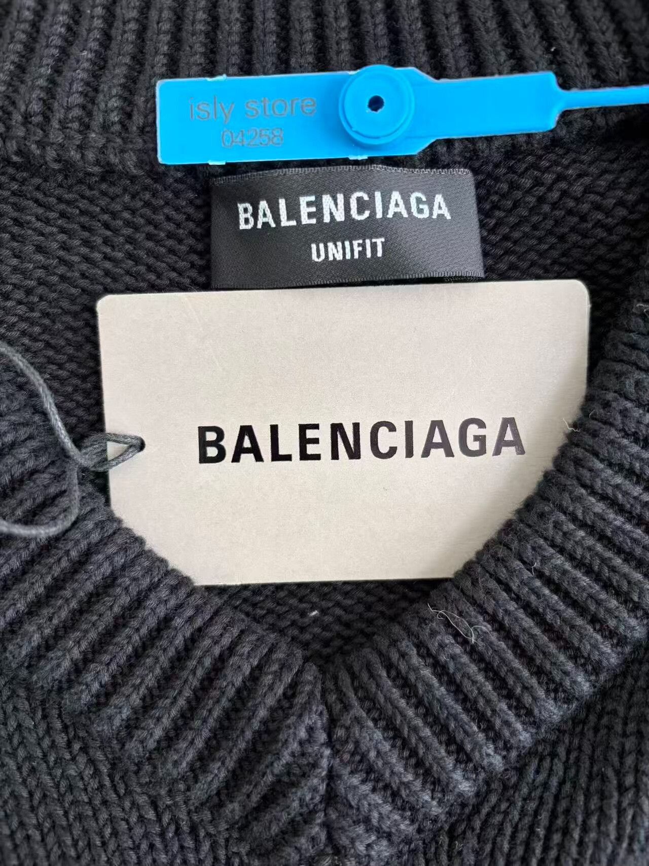 Balenciaga Balenciaga FREE Logo V-Neck Knit Sweater Black Size S Size US S / EU 44-46 / 1 - 5 Thumbnail