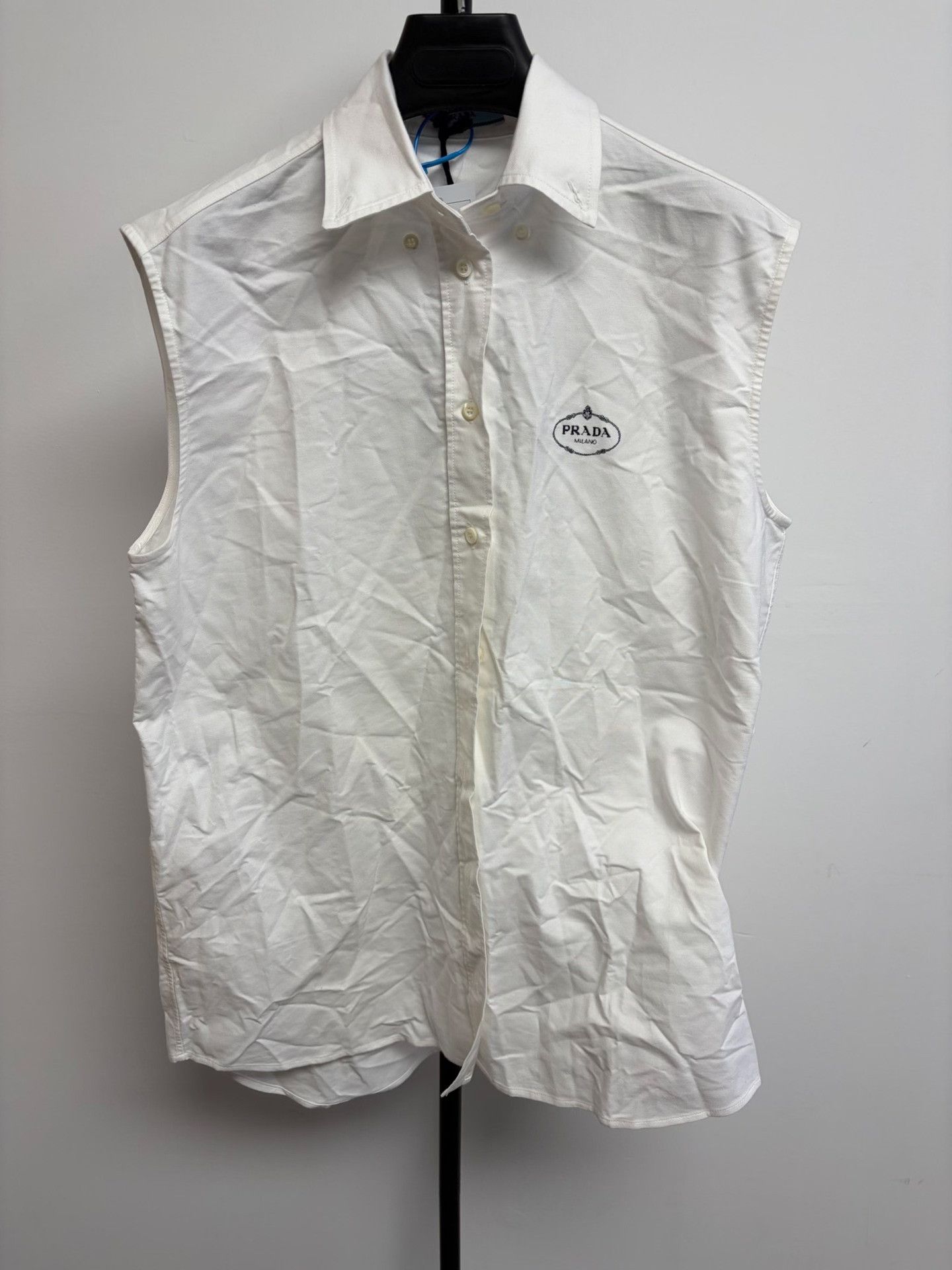 Prada Prada Logo Oxford Sleeveless Shirt Size 38 Size XS / US 0-2 / IT 36-38 - 2 Thumbnail