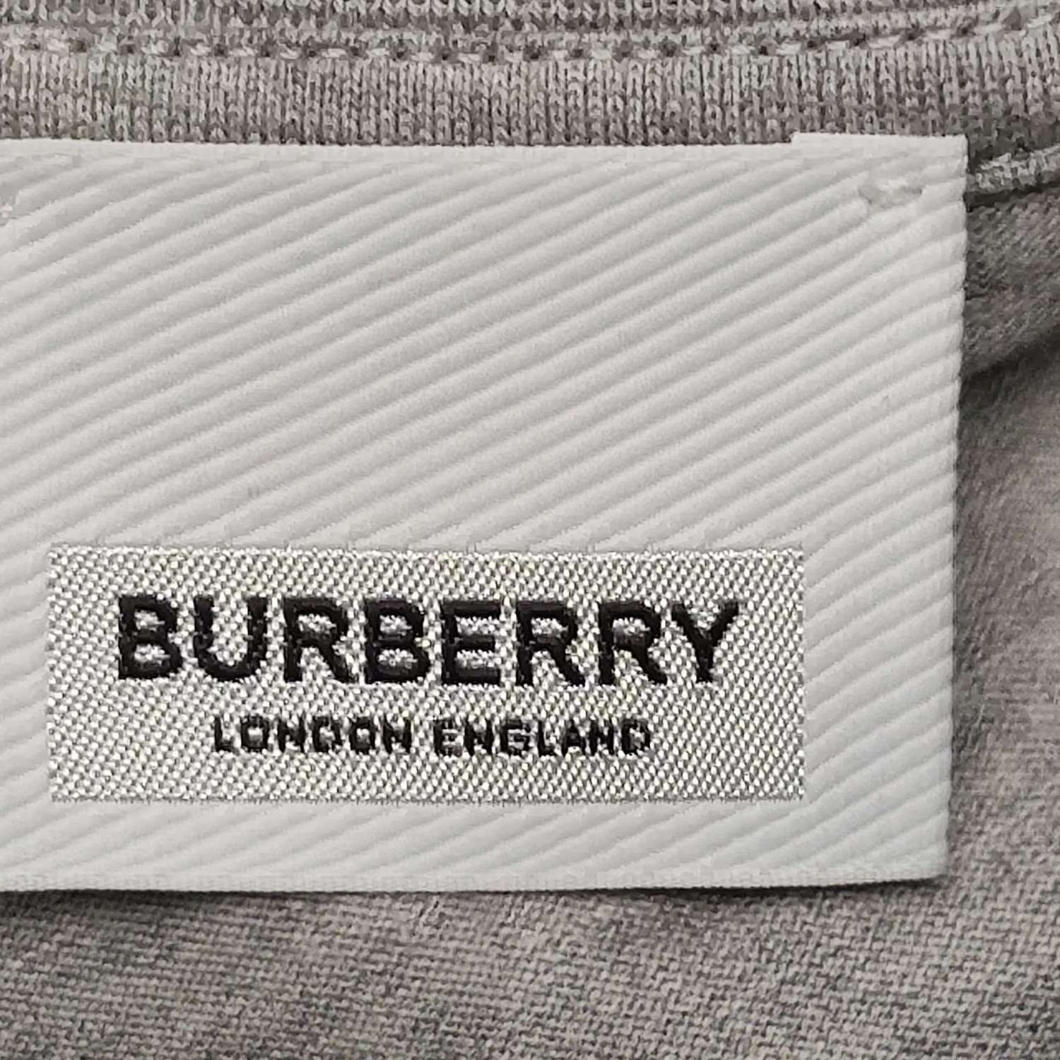 Burberry Burberry Men l Short Sleeve Shirts Size US L / EU 52-54 / 3 - 5 Thumbnail