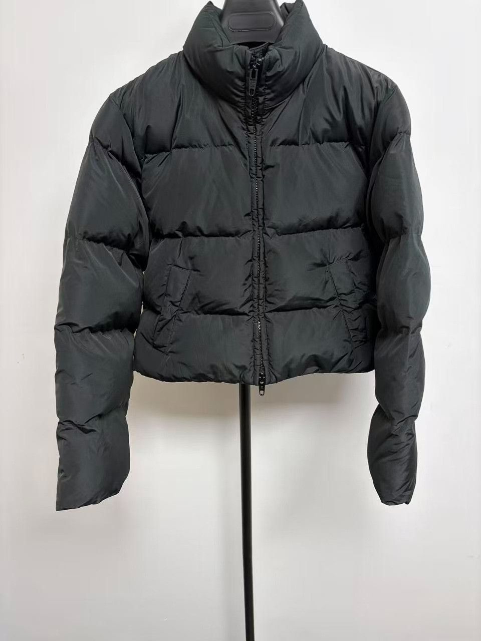 Balenciaga Balenciaga Padded Zip-Up Puffer Jacket Size M Size US M / EU 48-50 / 2 - 3 Thumbnail