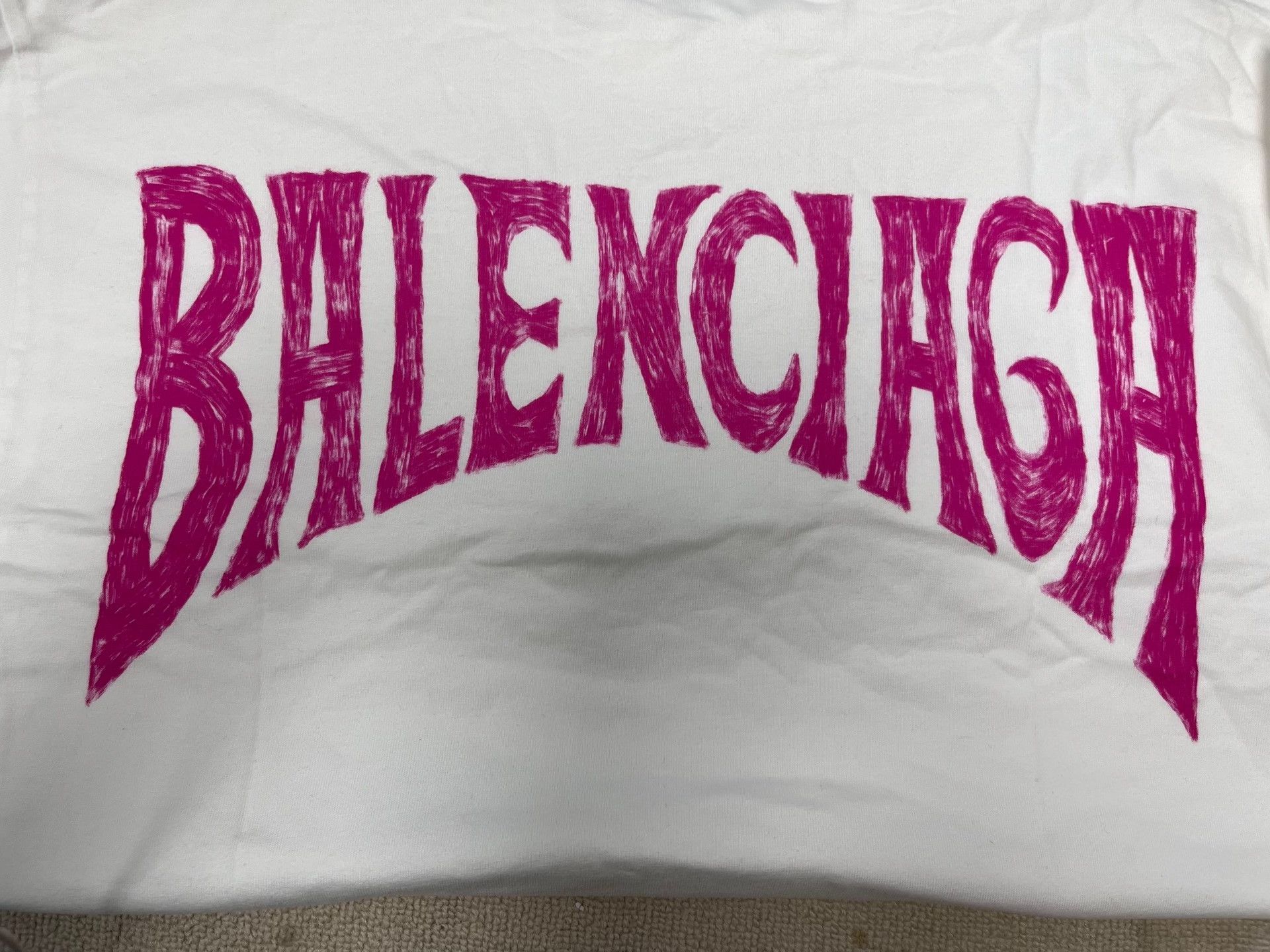 Balenciaga Balenciaga Pink Graffiti Logo T-Shirt XS Size US XS / EU 42 / 0 - 4 Thumbnail