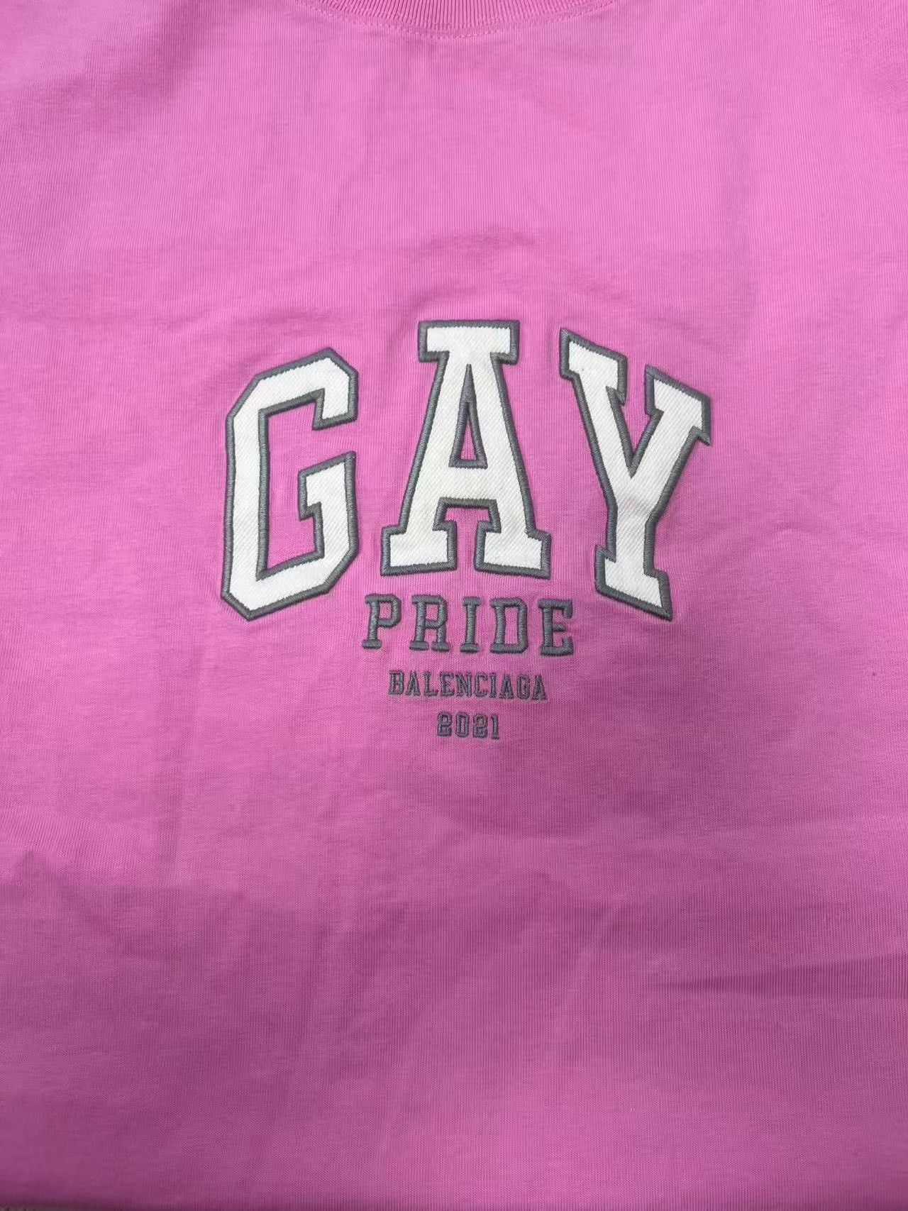 Balenciaga Balenciaga Pink Gay Pride Logo T-Shirt L Size US L / EU 52-54 / 3 - 4 Thumbnail
