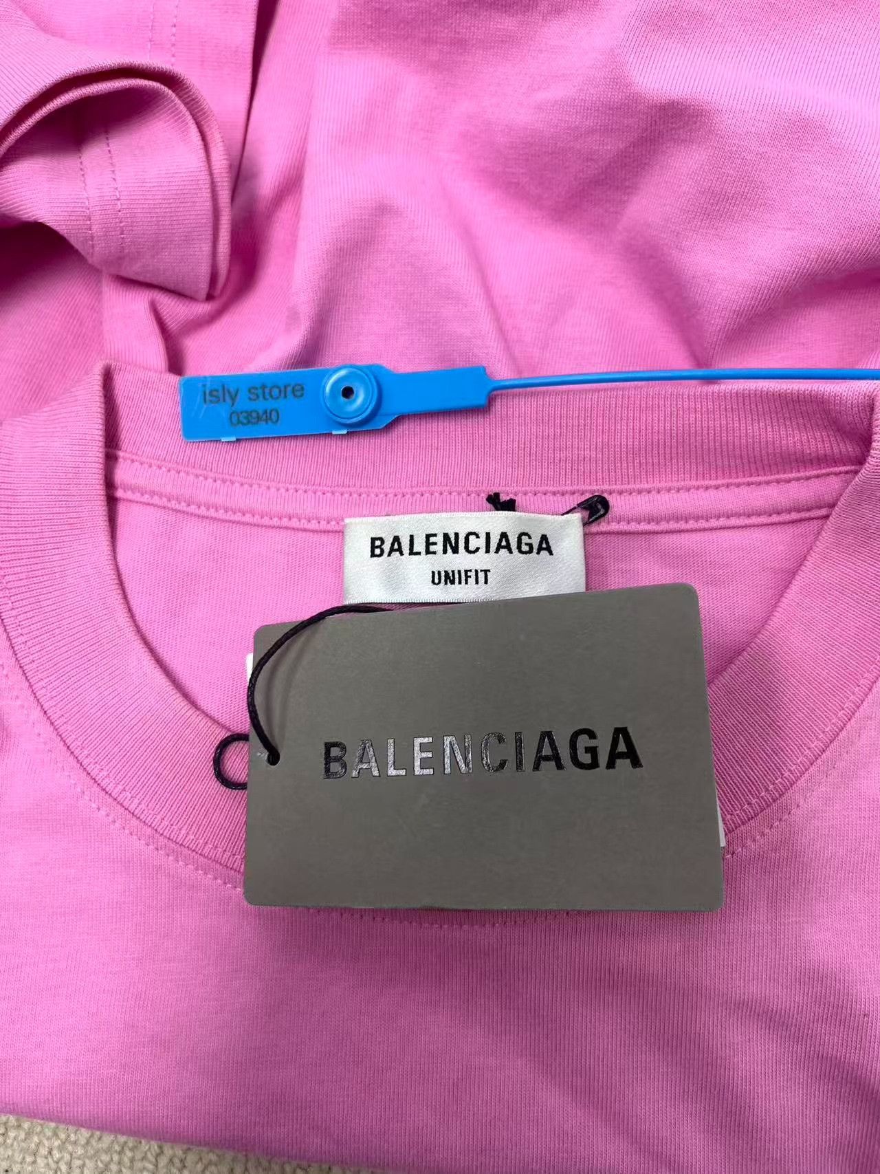 Balenciaga Balenciaga Pink Gay Pride Logo T-Shirt L Size US L / EU 52-54 / 3 - 6 Thumbnail