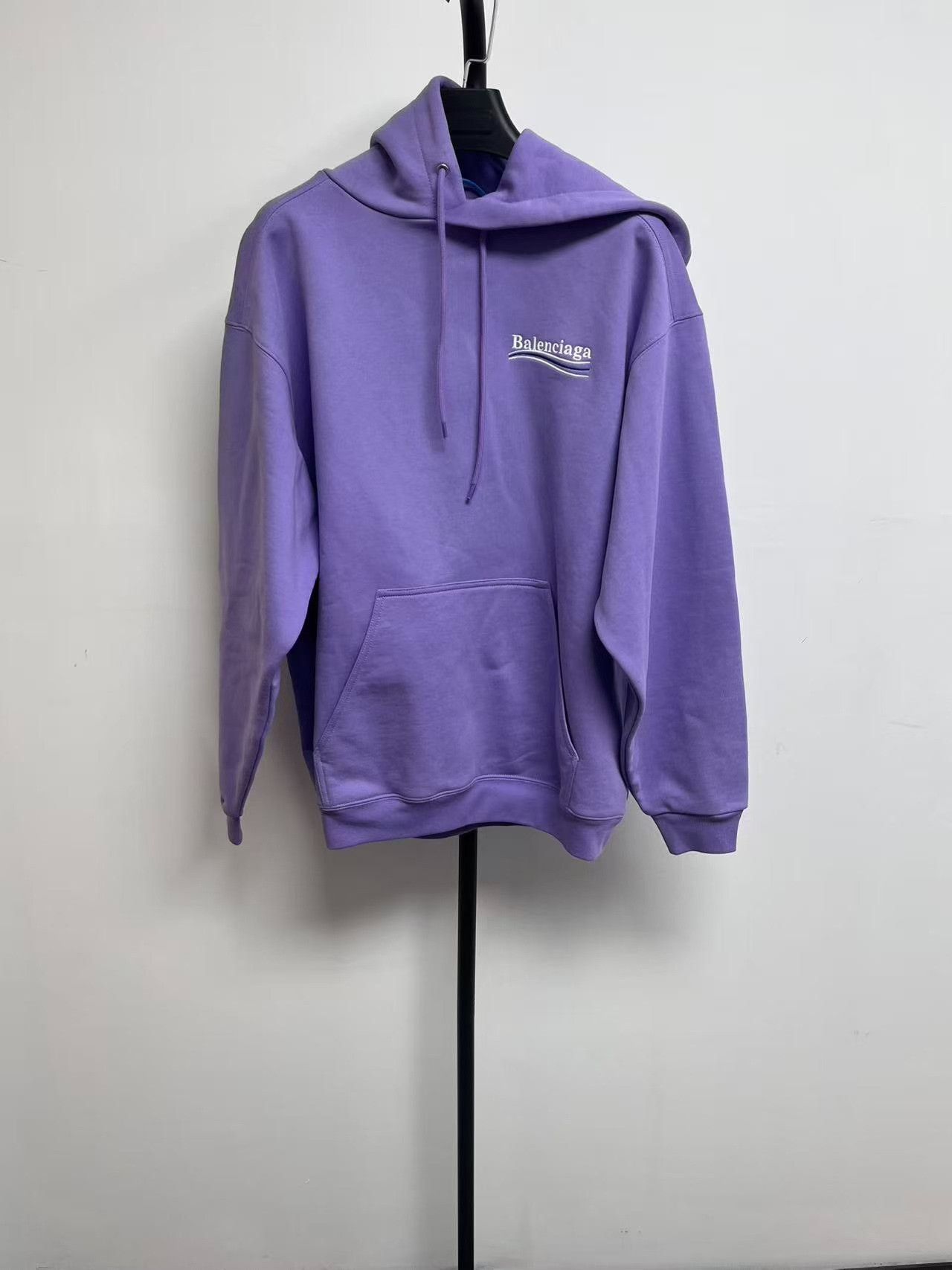 Balenciaga Balenciaga Logo Embroidered Purple Hoodie XS Size XS / US 0-2 / IT 36-38 - 2 Thumbnail