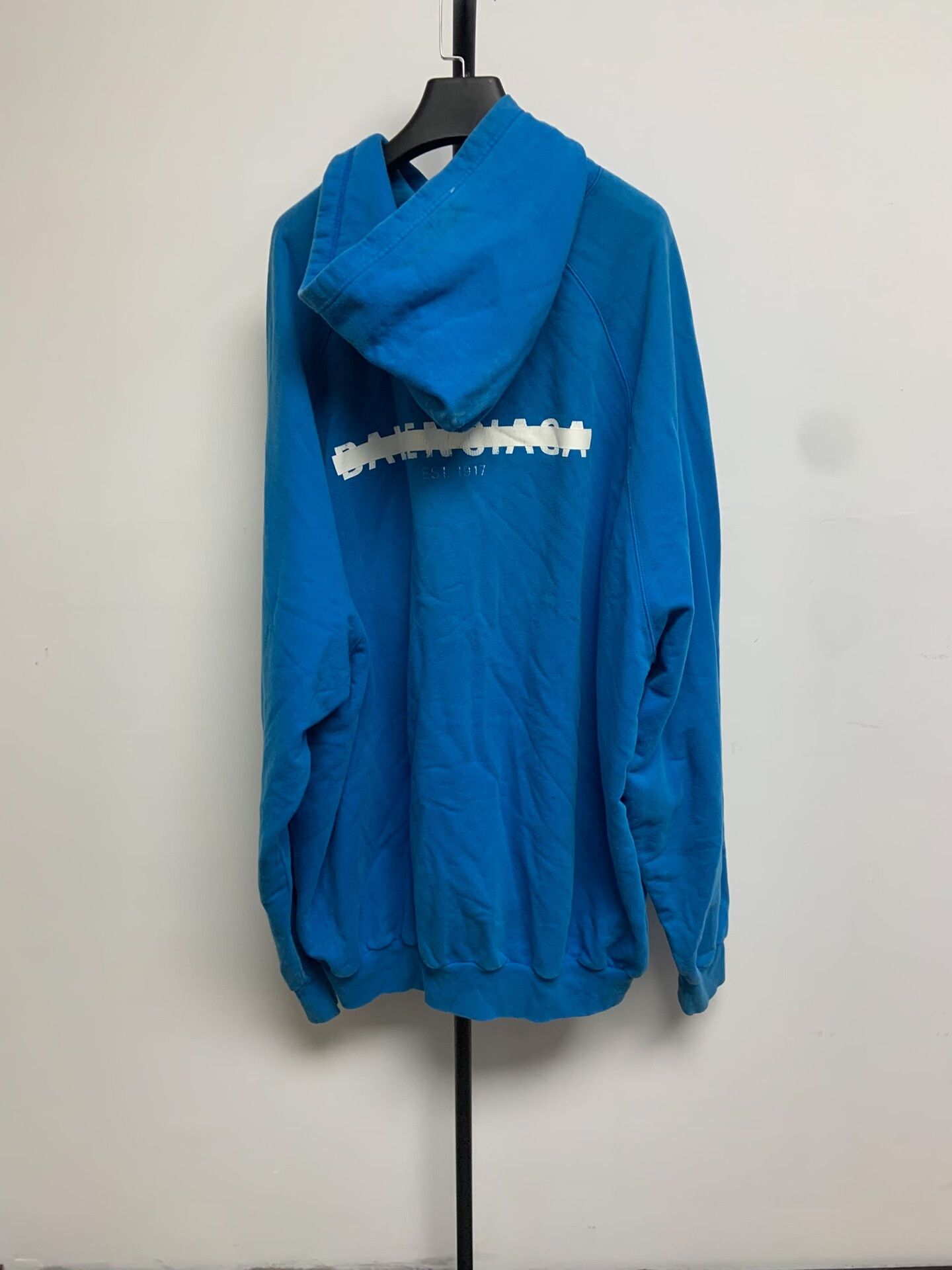 Balenciaga Balenciaga Logo Print Hoodie Size 3 Size US L / EU 52-54 / 3 - 3 Thumbnail