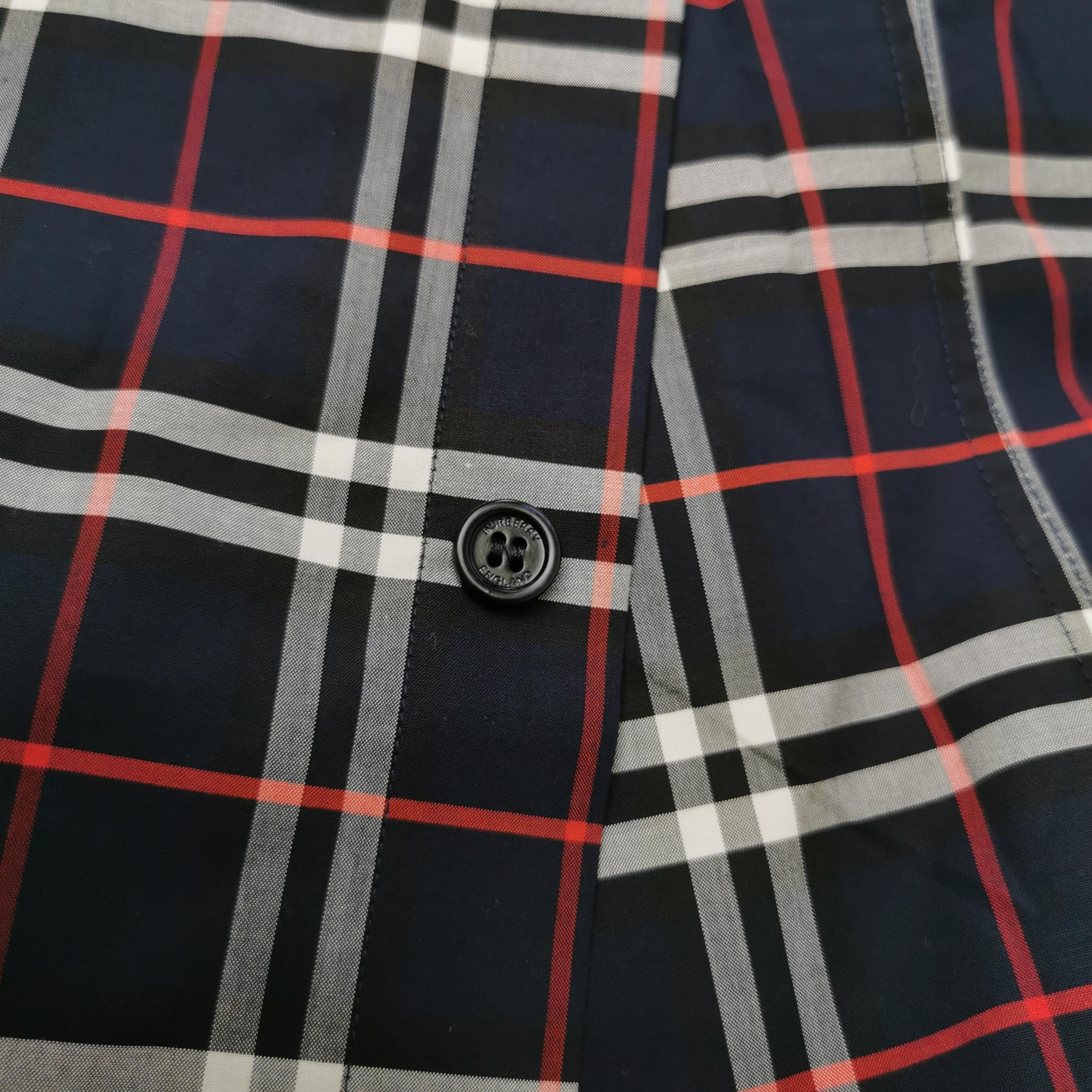Burberry Burberry Men s Button Ups Size US S / EU 44-46 / 1 - 3 Thumbnail