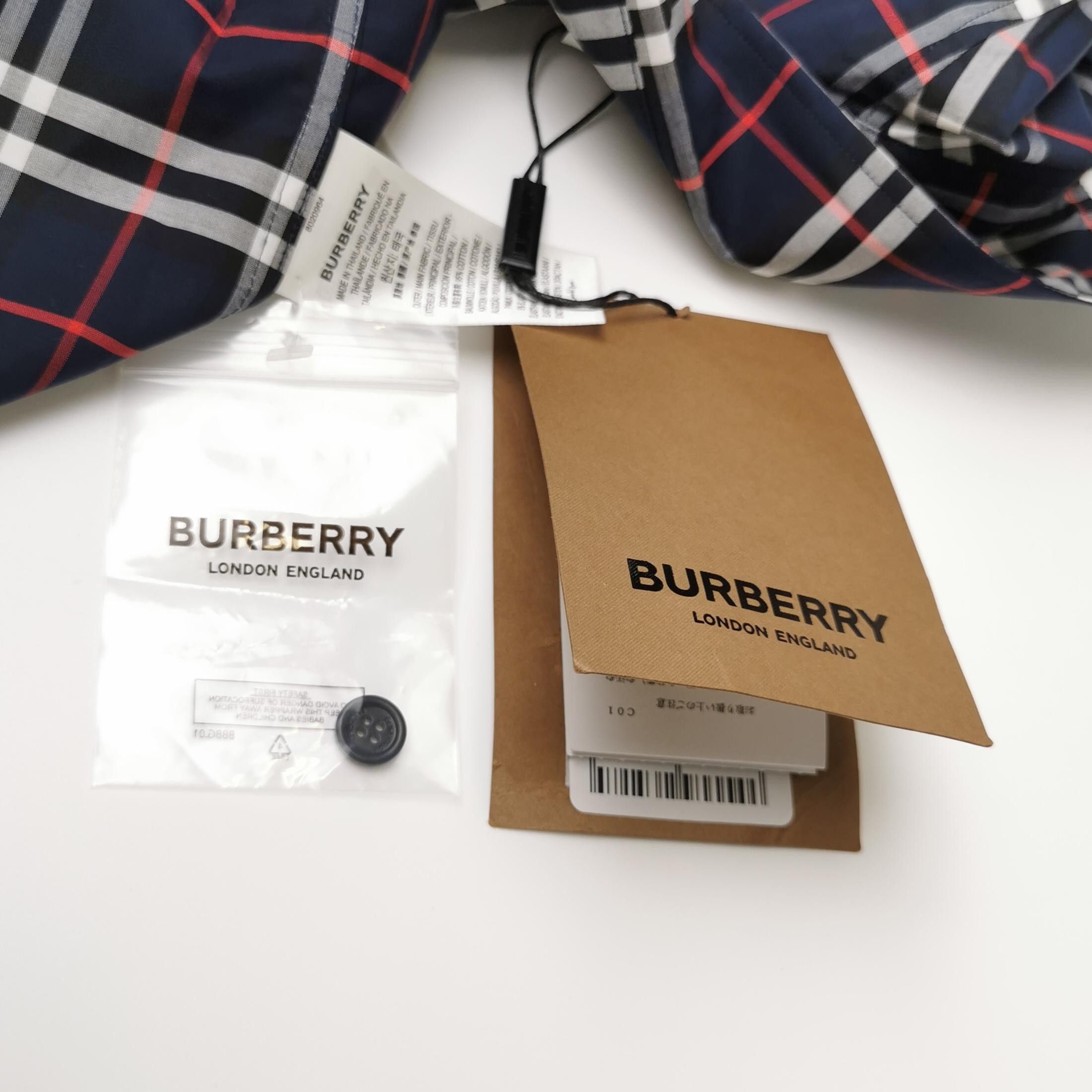 Burberry Burberry Men s Button Ups Size US S / EU 44-46 / 1 - 4 Thumbnail