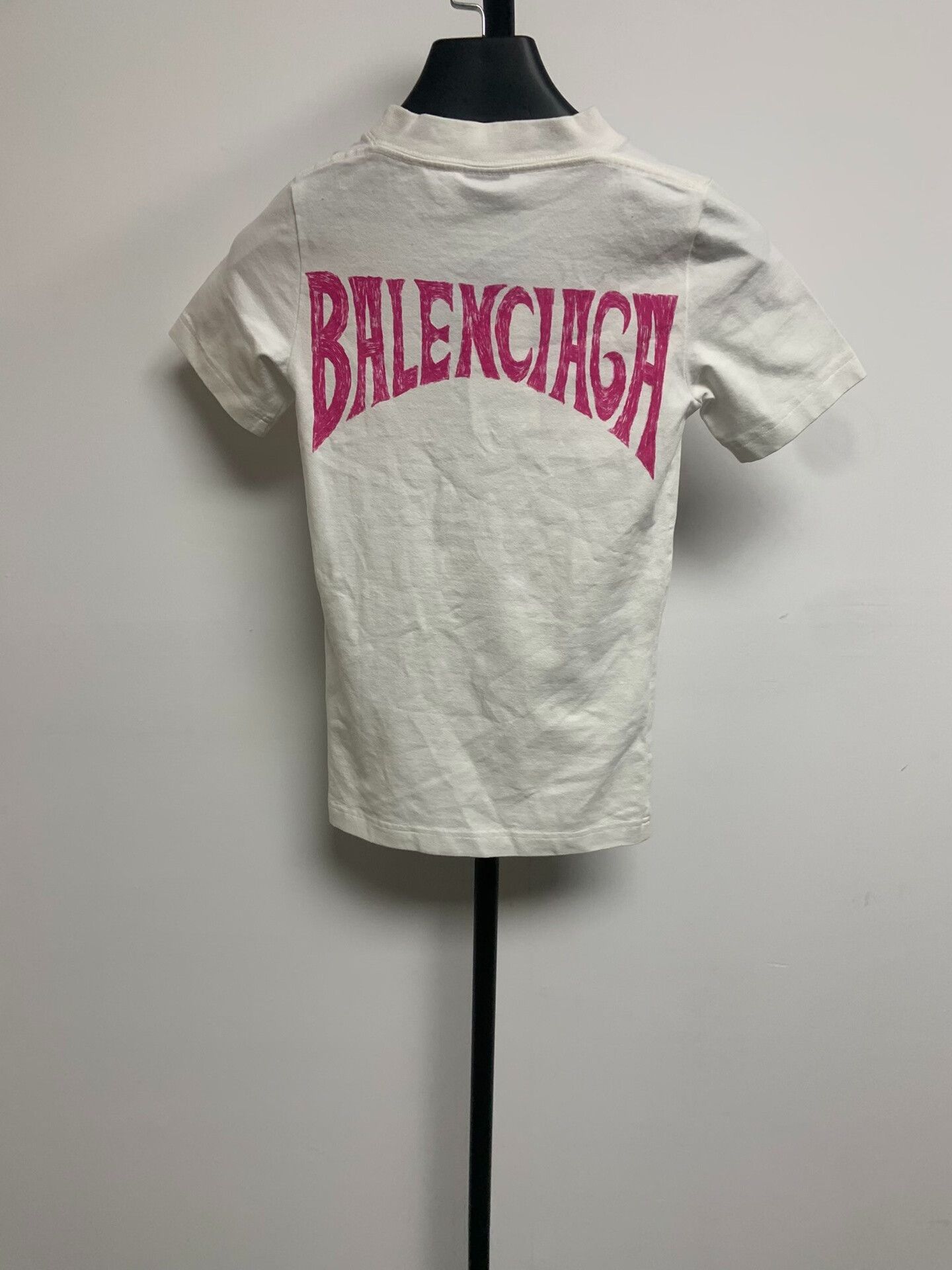 Balenciaga Balenciaga Paris Beach Graphic T-Shirt XS Size US XS / EU 42 / 0 - 3 Thumbnail