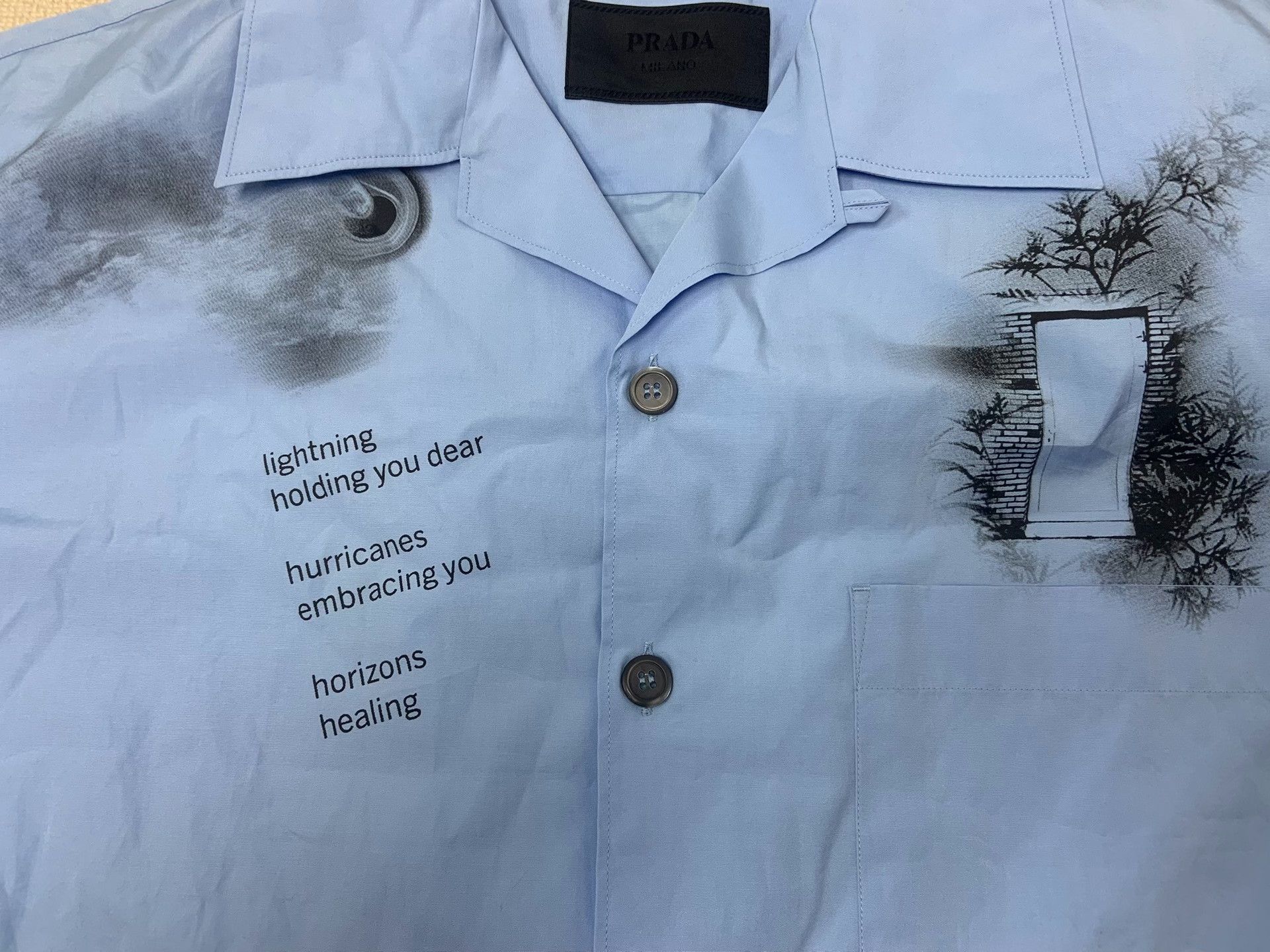 Prada Prada Graphic Print Poplin Short Sleeve Shirt XL Size US XL / EU 56 / 4 - 4 Thumbnail