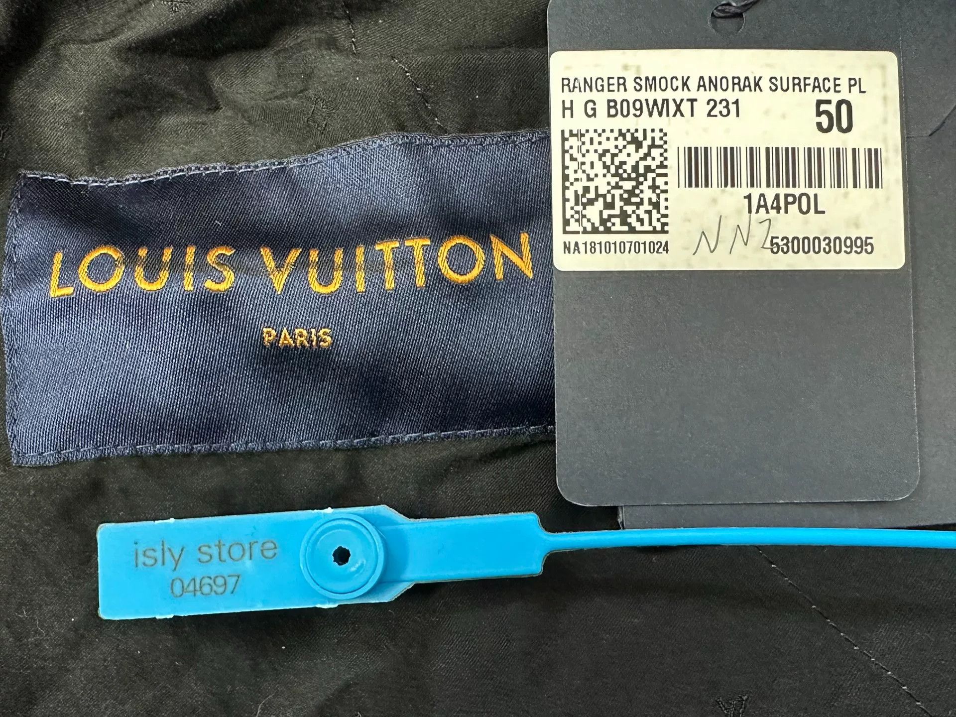 Louis Vuitton Louis Vuitton Camo Graffiti Anorak 50 Size US M / EU 48-50 / 2 - 5 Thumbnail