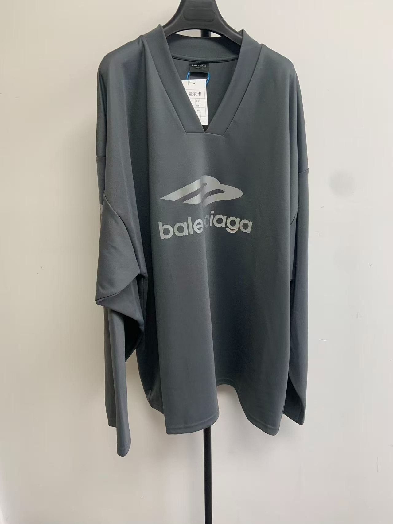 Balenciaga Balenciaga Skiwear Logo Printed Jersey Size M Size US M / EU 48-50 / 2 - 2 Thumbnail