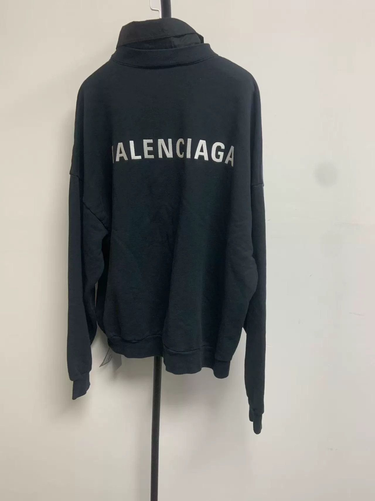 Balenciaga Balenciaga Double Logo Polo Collar Sweatshirt S Size US S / EU 44-46 / 1 - 3 Thumbnail