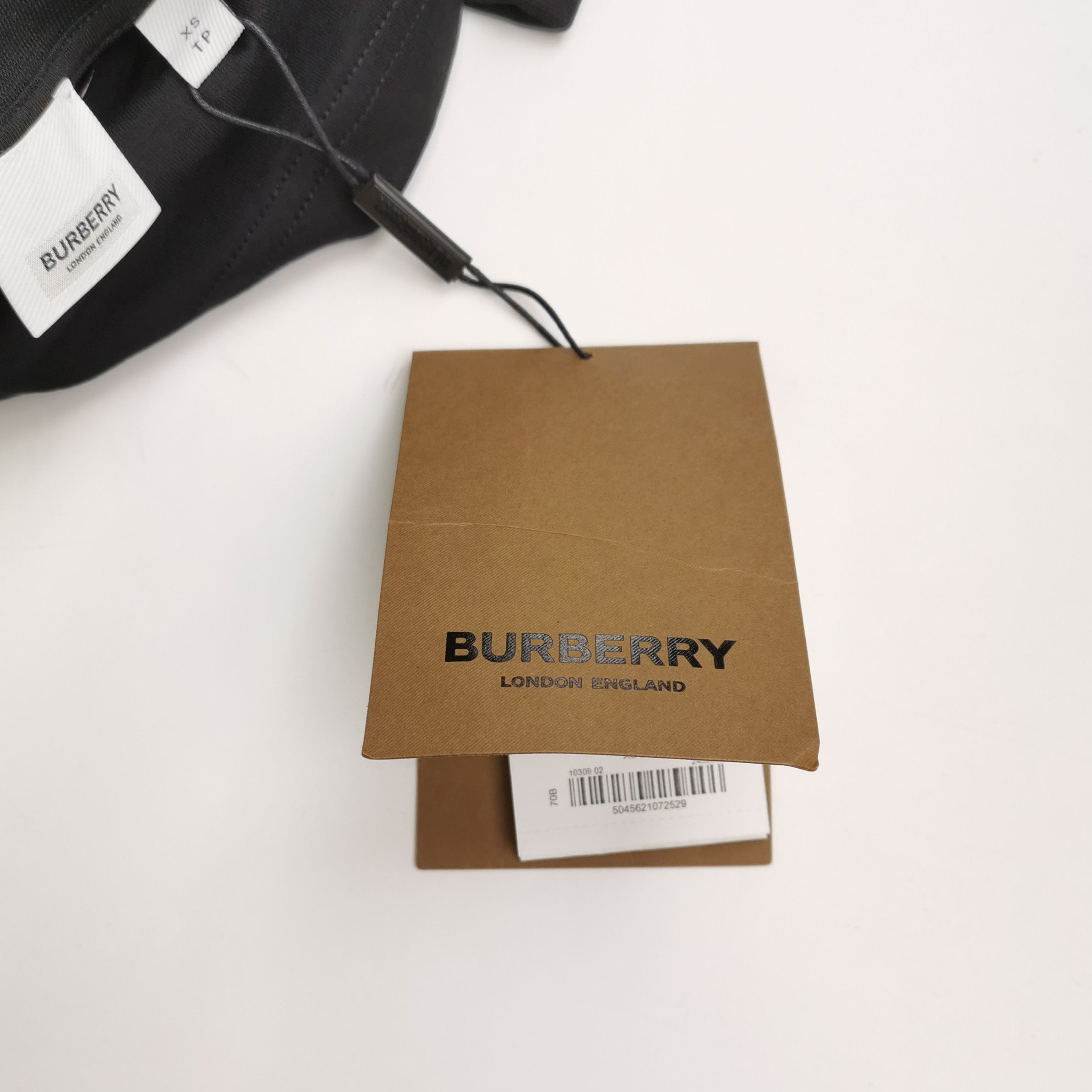 Burberry Burberry Men xs Short Sleeve Shirts Size US XS / EU 42 / 0 - 4 Thumbnail