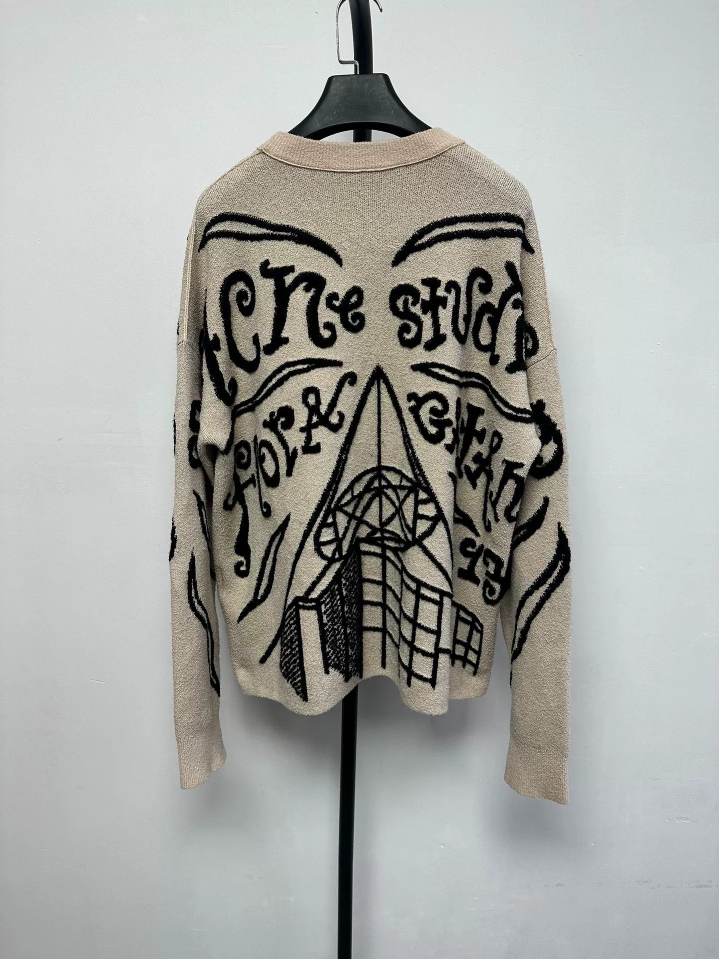 Acne Studios Acne Studios Graphic Crewneck Sweater XS Size US XS / EU 42 / 0 - 3 Thumbnail