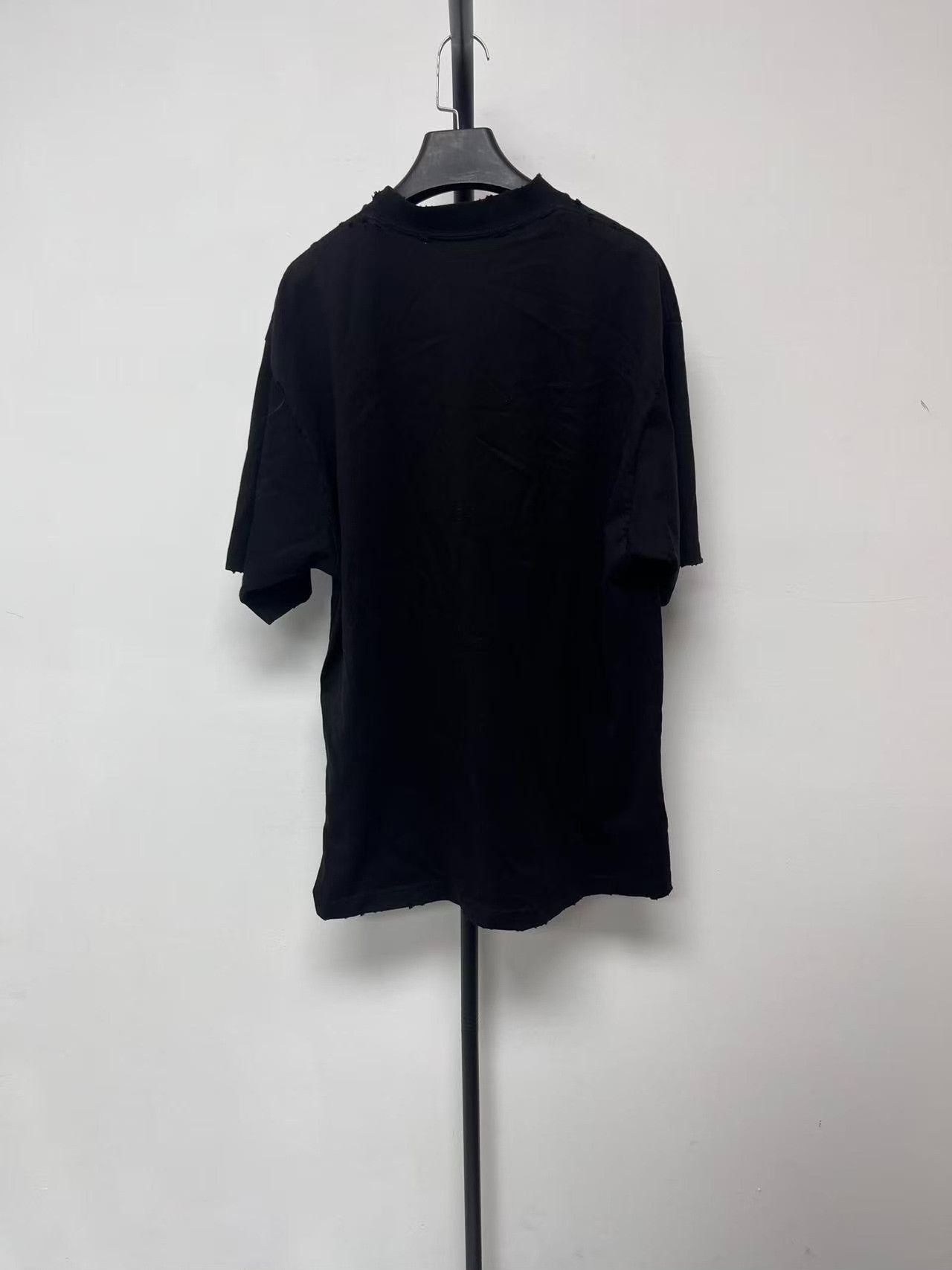 Balenciaga Balenciaga Distressed CD Disc Graphic T-Shirt S Size US S / EU 44-46 / 1 - 3 Thumbnail