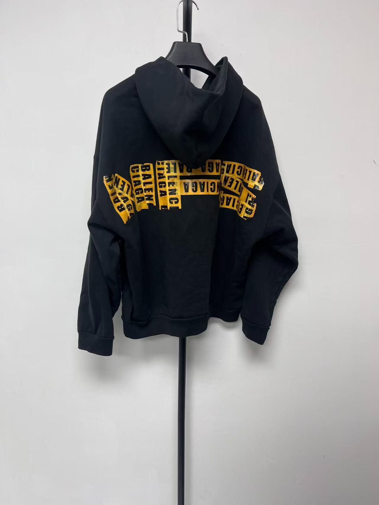 Balenciaga Balenciaga x Need for Speed Zip Hoodie Size M Size US M / EU 48-50 / 2 - 3 Thumbnail