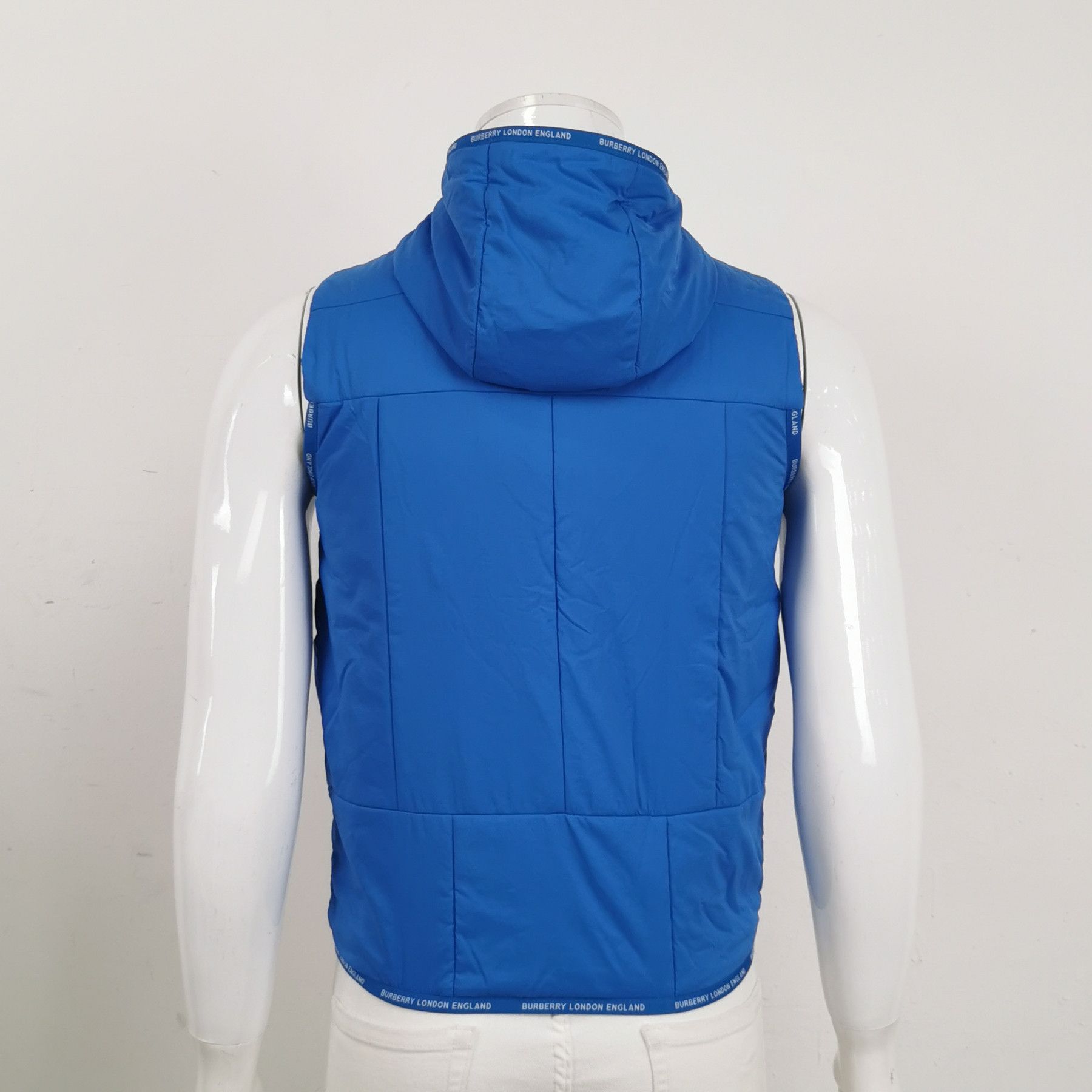 Burberry Burberry Men m Vests Size US M / EU 48-50 / 2 - 2 Thumbnail