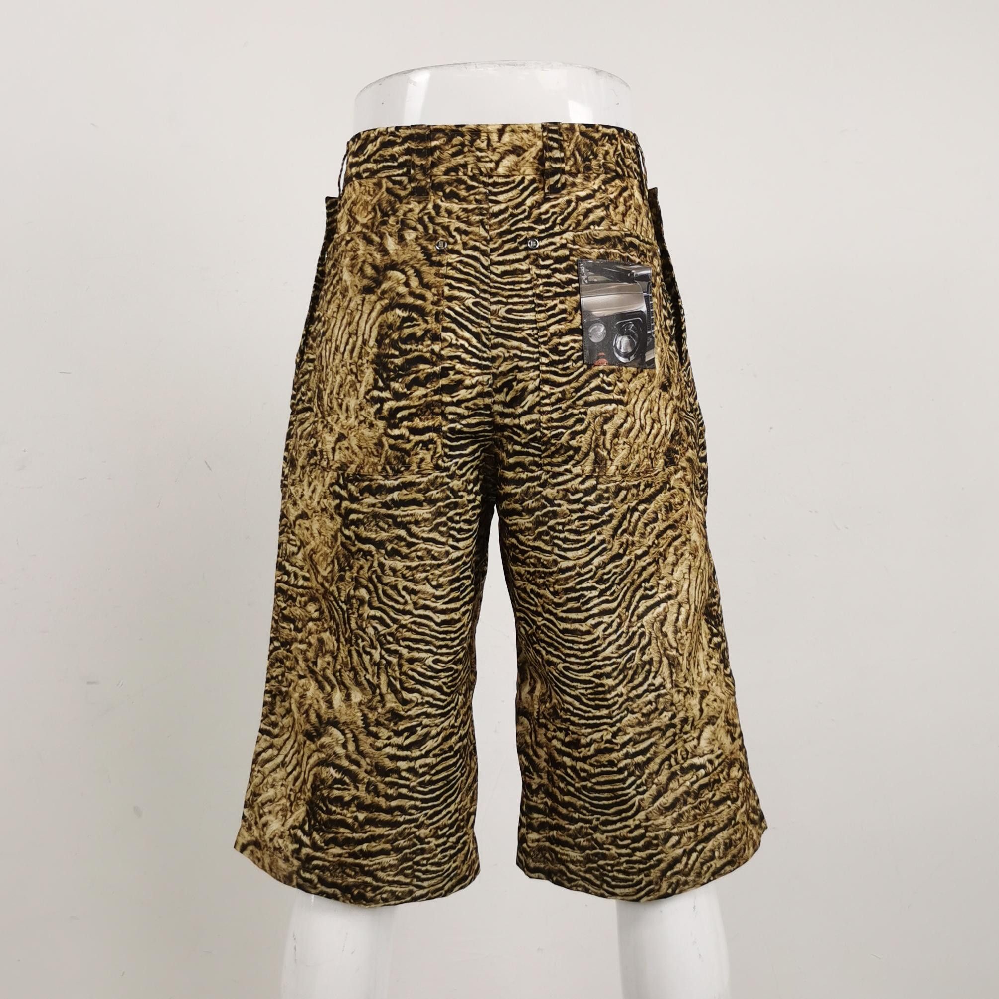Burberry Burberry Men 30 Shorts Size US 30 / EU 46 - 2 Thumbnail