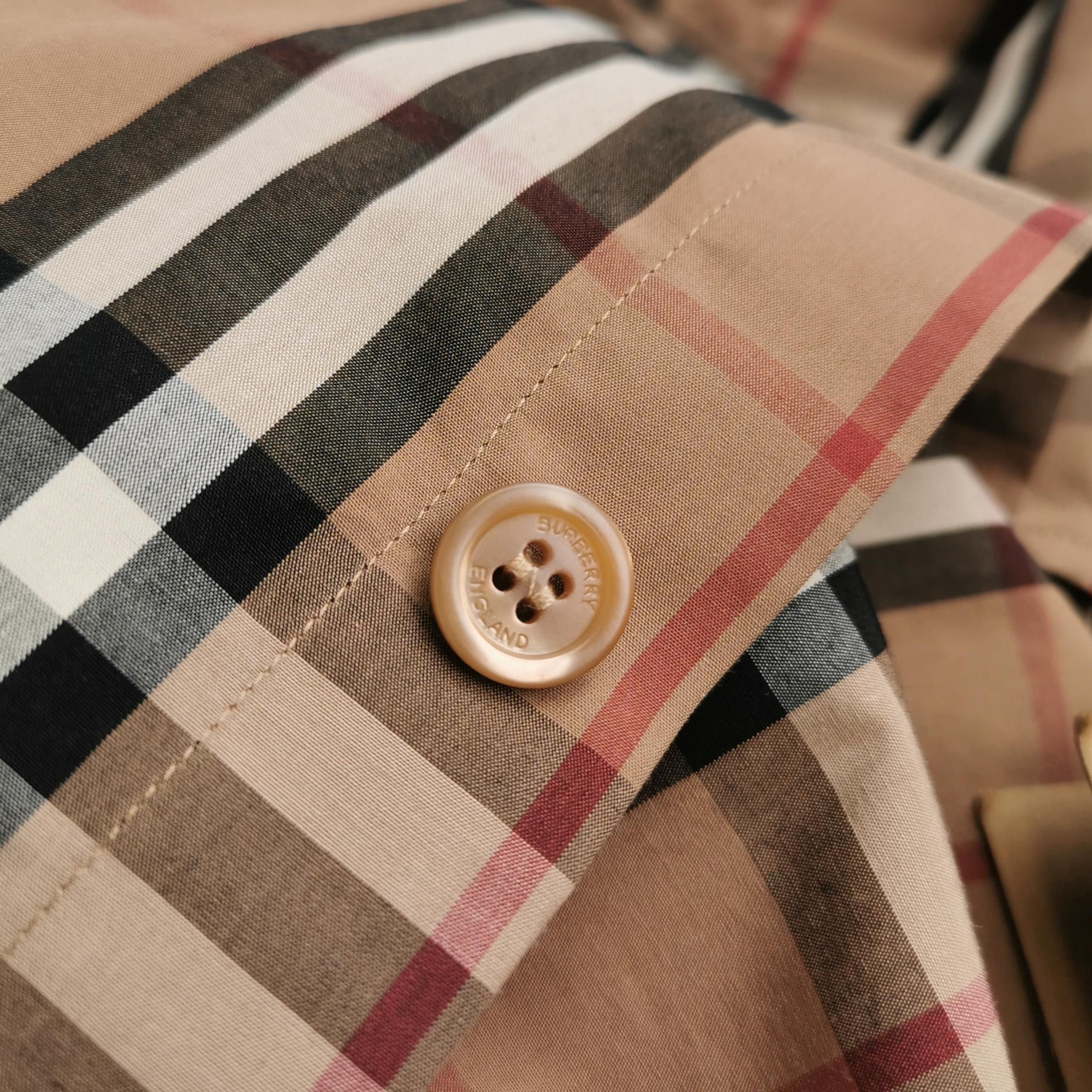 Burberry Burberry Men xs Button Ups Size US XS / EU 42 / 0 - 3 Thumbnail