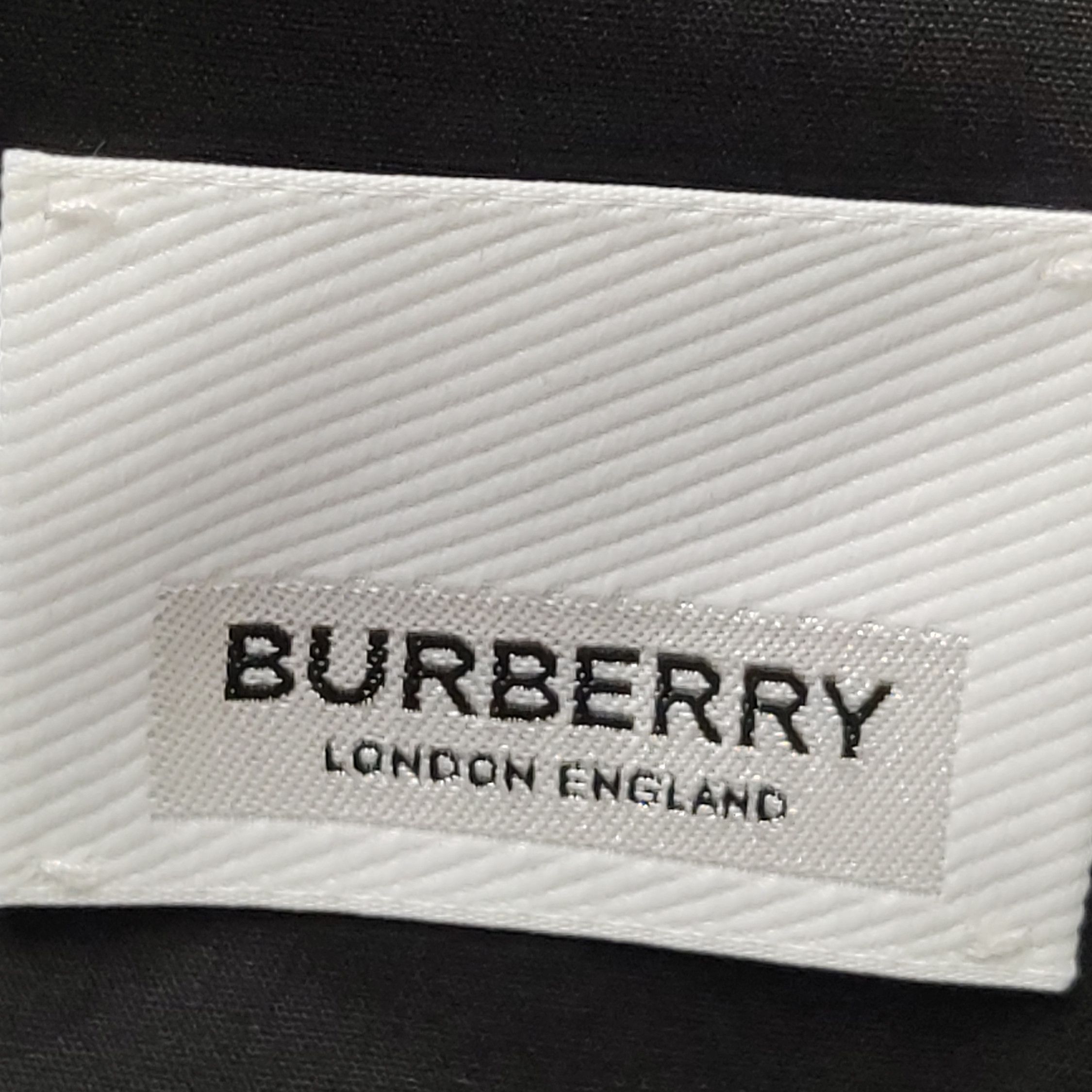 Burberry Burberry Men xs Button Ups Size US XS / EU 42 / 0 - 7 Thumbnail