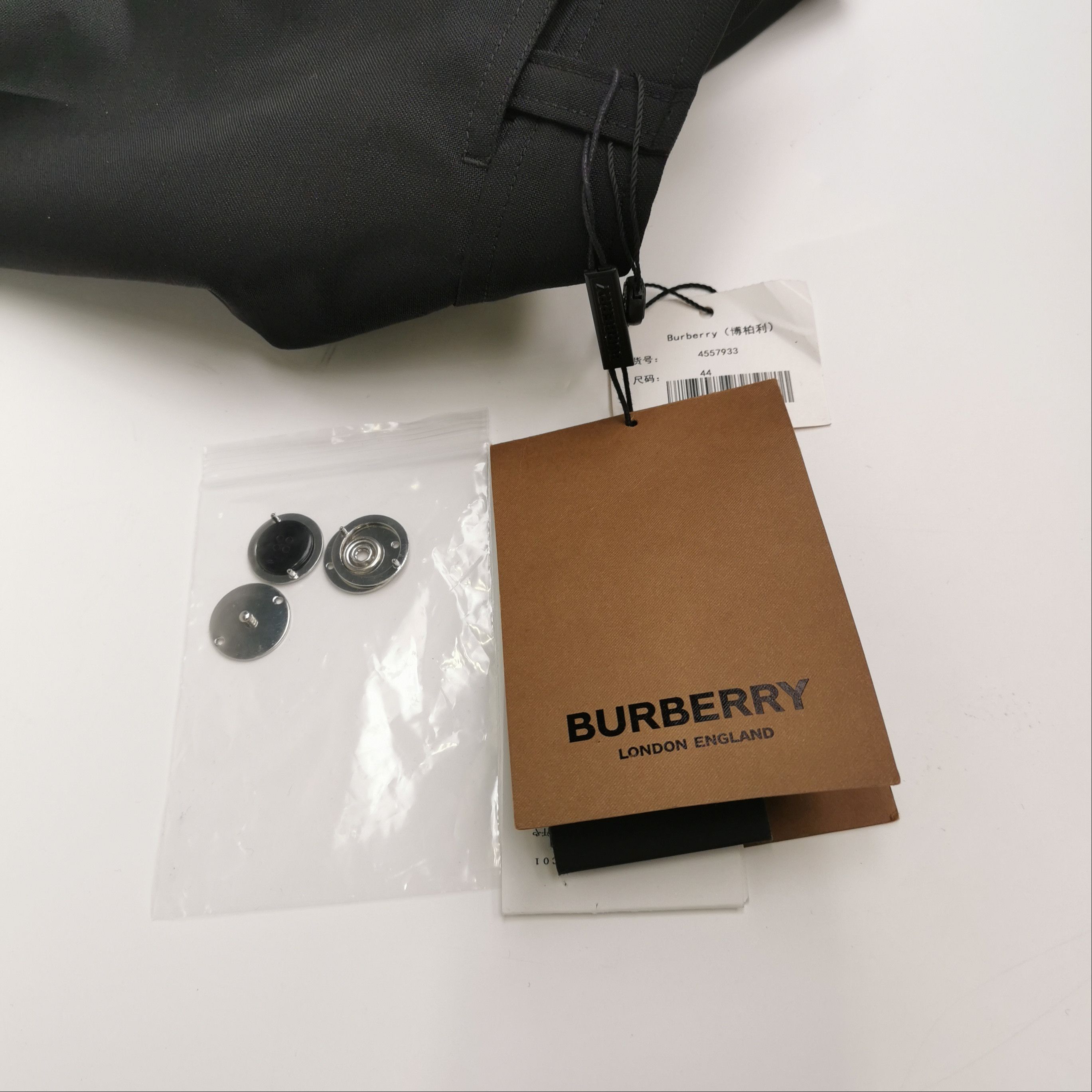 Burberry Burberry Men 28 Shorts Size US 28 / EU 44 - 4 Thumbnail