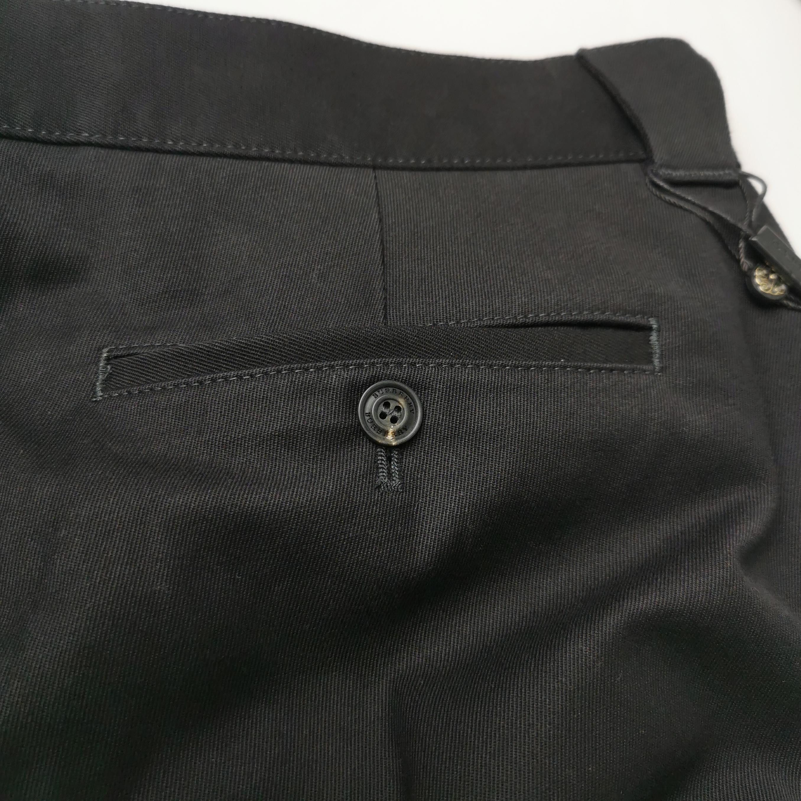 Burberry Burberry Men 36 Casual Pants Size US 36 / EU 52 - 3 Thumbnail