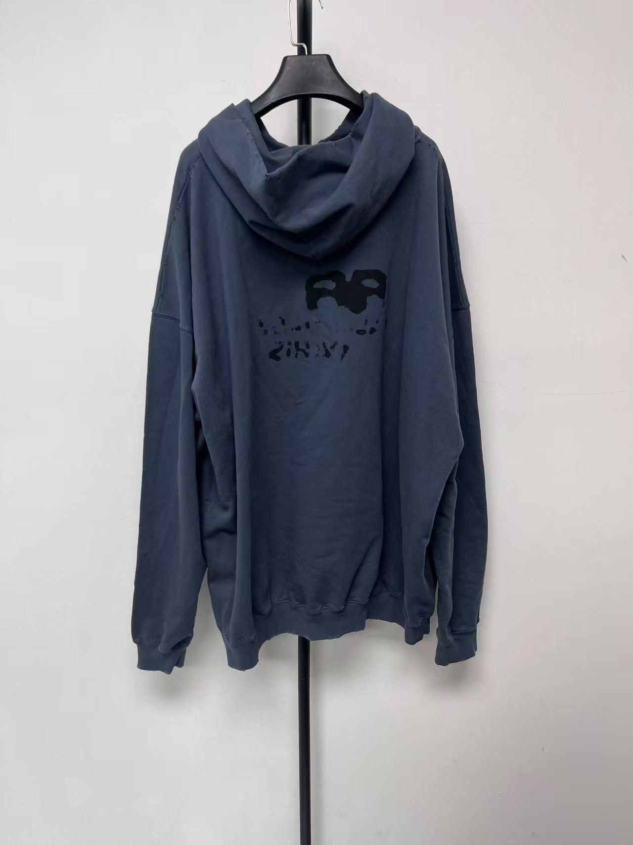 Balenciaga Balenciaga BB Logo Printed Hoodie Blue Size M Size US M / EU 48-50 / 2 - 3 Thumbnail