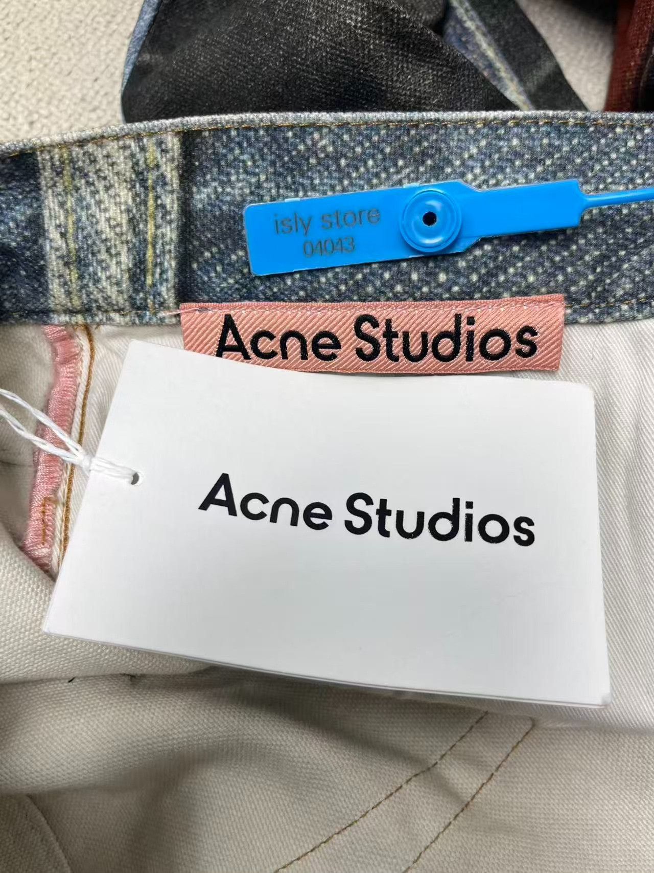 Acne Studios Acne Studios 3D Trompe L'oeil Print 2010 Jeans 32 Size US 32 / EU 48 - 6 Thumbnail