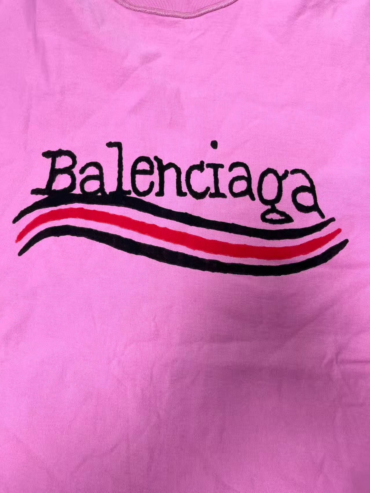 Balenciaga Balenciaga Pink Scribble Logo T-Shirt Size 1 Size S / US 4 / IT 40 - 4 Thumbnail
