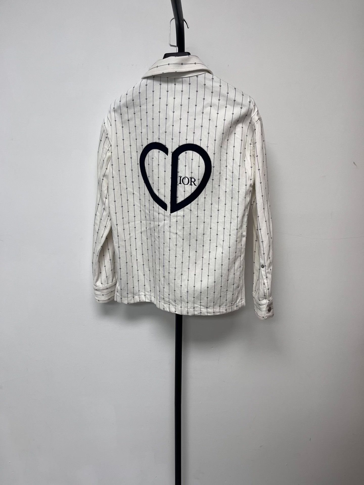 Dior Dior Logo Embroidered Striped Denim Jacket EU 44 Size US S / EU 44-46 / 1 - 3 Thumbnail