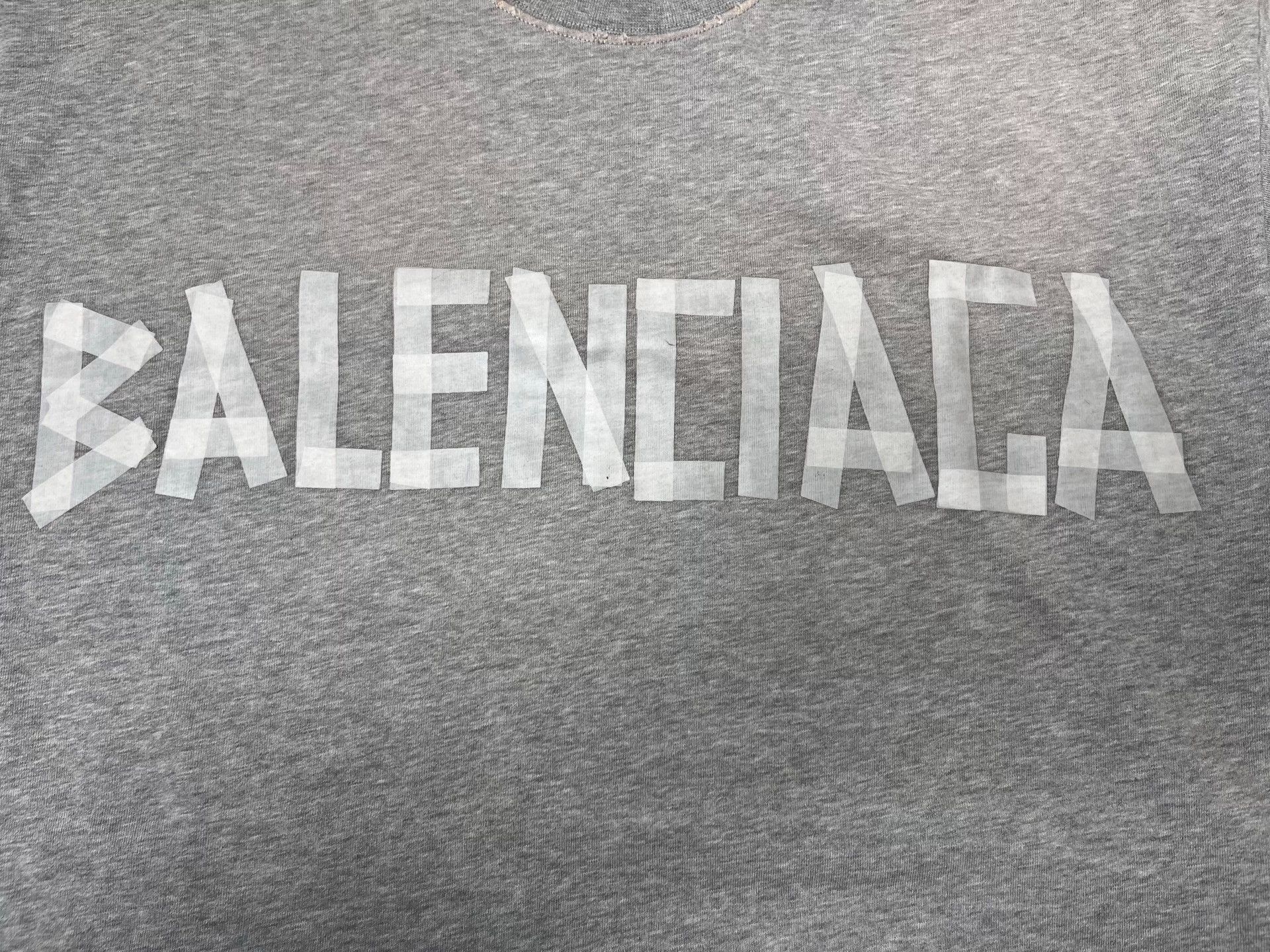 Balenciaga Balenciaga Tape Logo Short Sleeve T-Shirt XS Size US XS / EU 42 / 0 - 4 Thumbnail