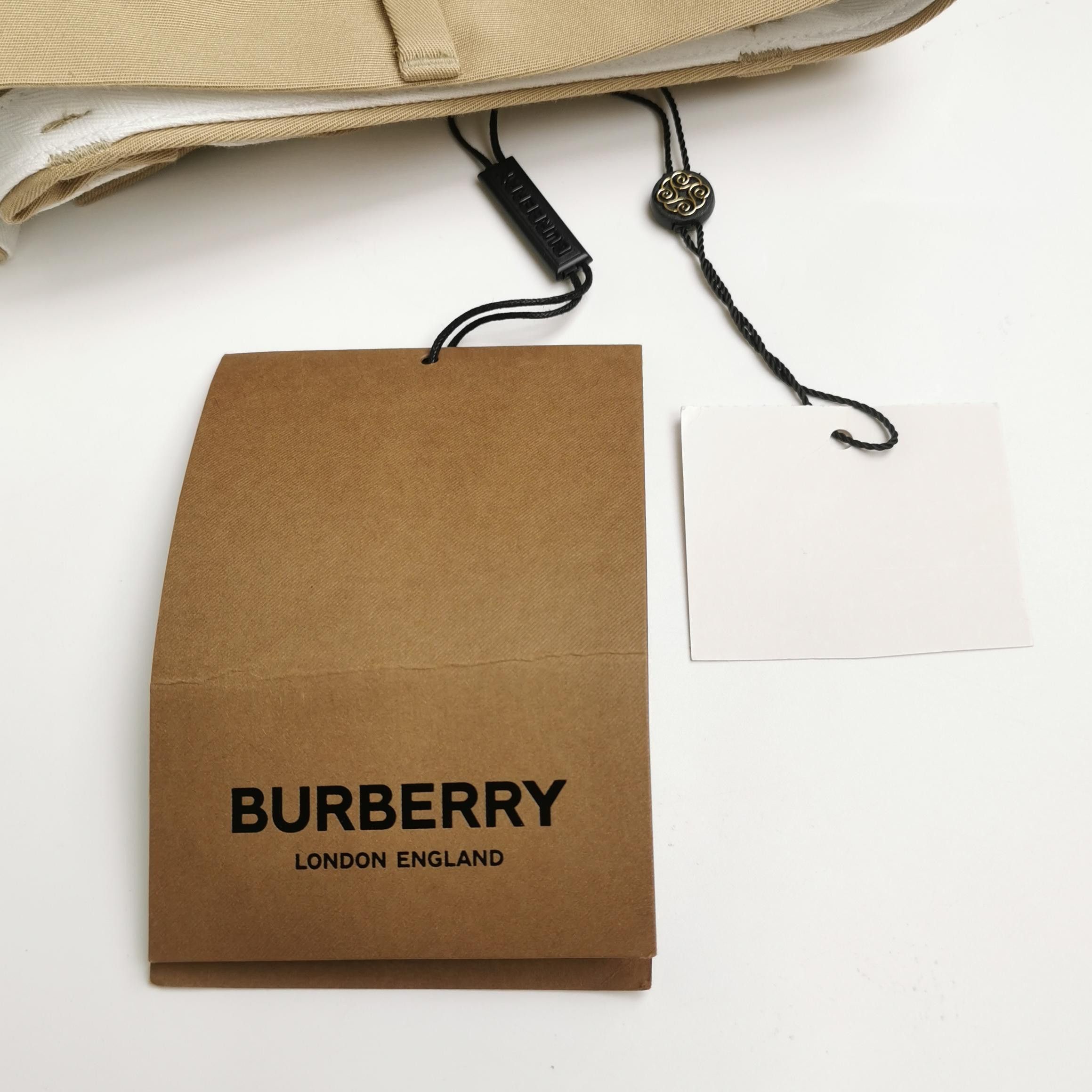 Burberry Burberry Men 30 Casual Pants Size US 30 / EU 46 - 4 Thumbnail