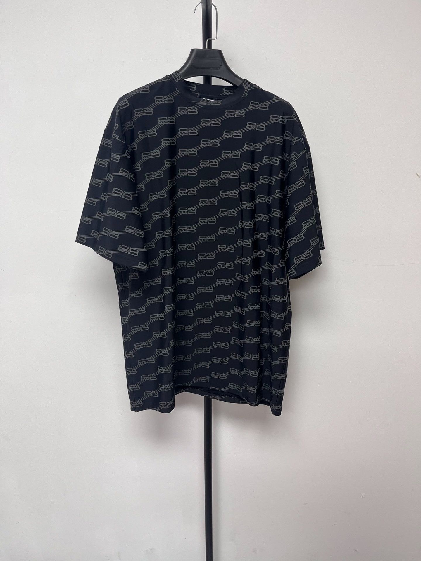 Balenciaga Balenciaga BB Monogram Swimwear T-Shirt XS Size US XS / EU 42 / 0 - 2 Thumbnail