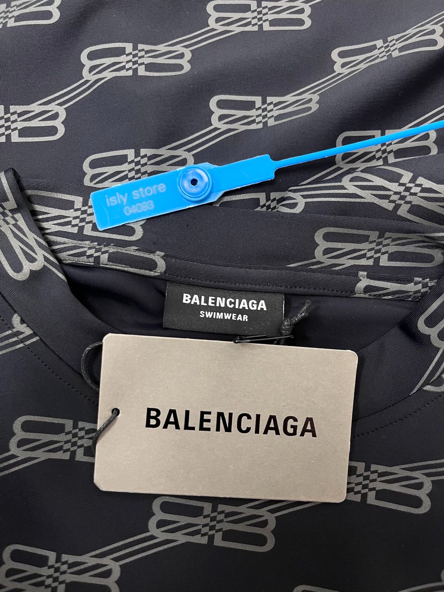 Balenciaga Balenciaga BB Monogram Swimwear T-Shirt XS Size US XS / EU 42 / 0 - 6 Thumbnail