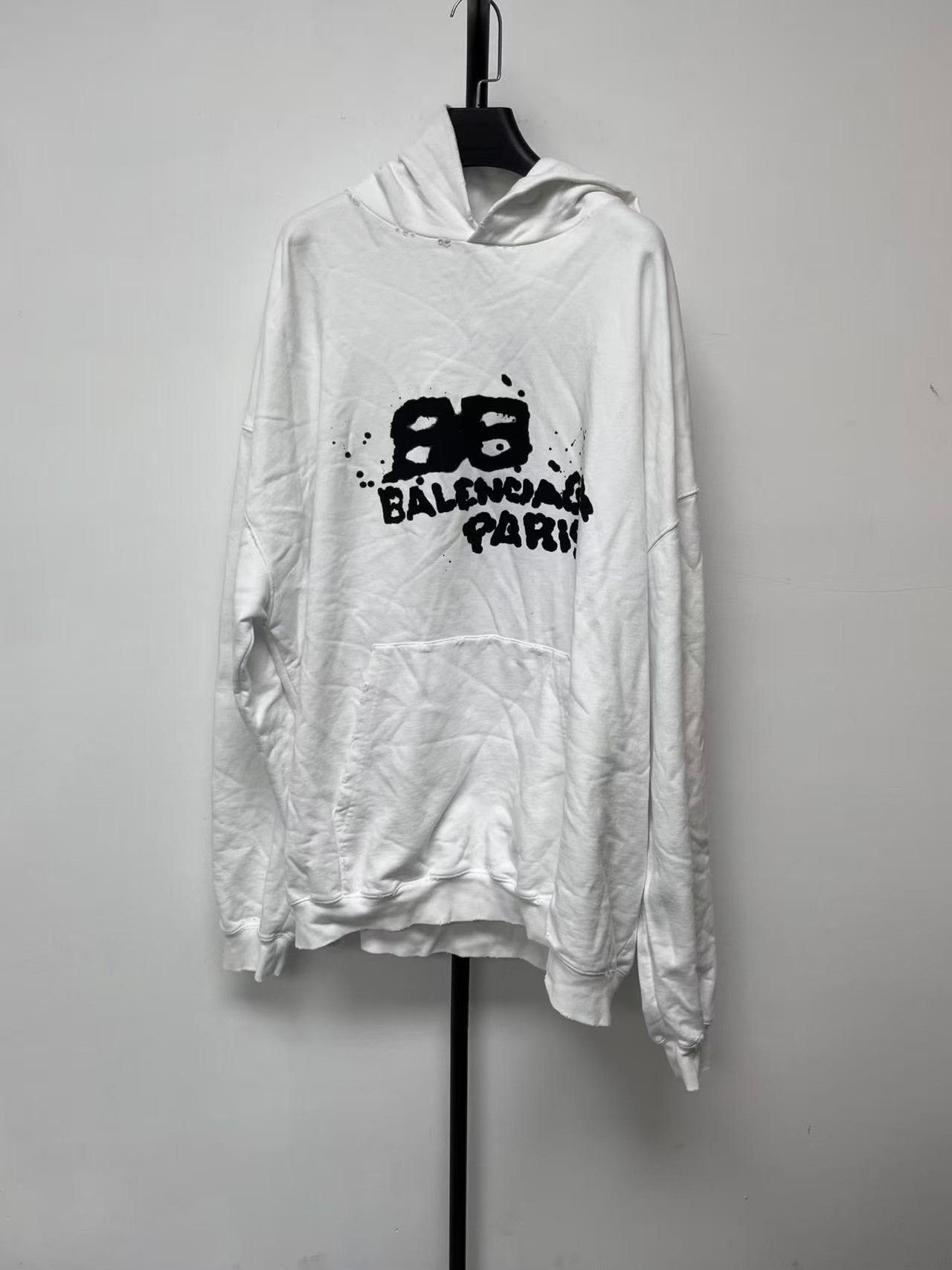 Balenciaga Balenciaga BB Logo Print Hoodie Size S Size US S / EU 44-46 / 1 - 2 Thumbnail
