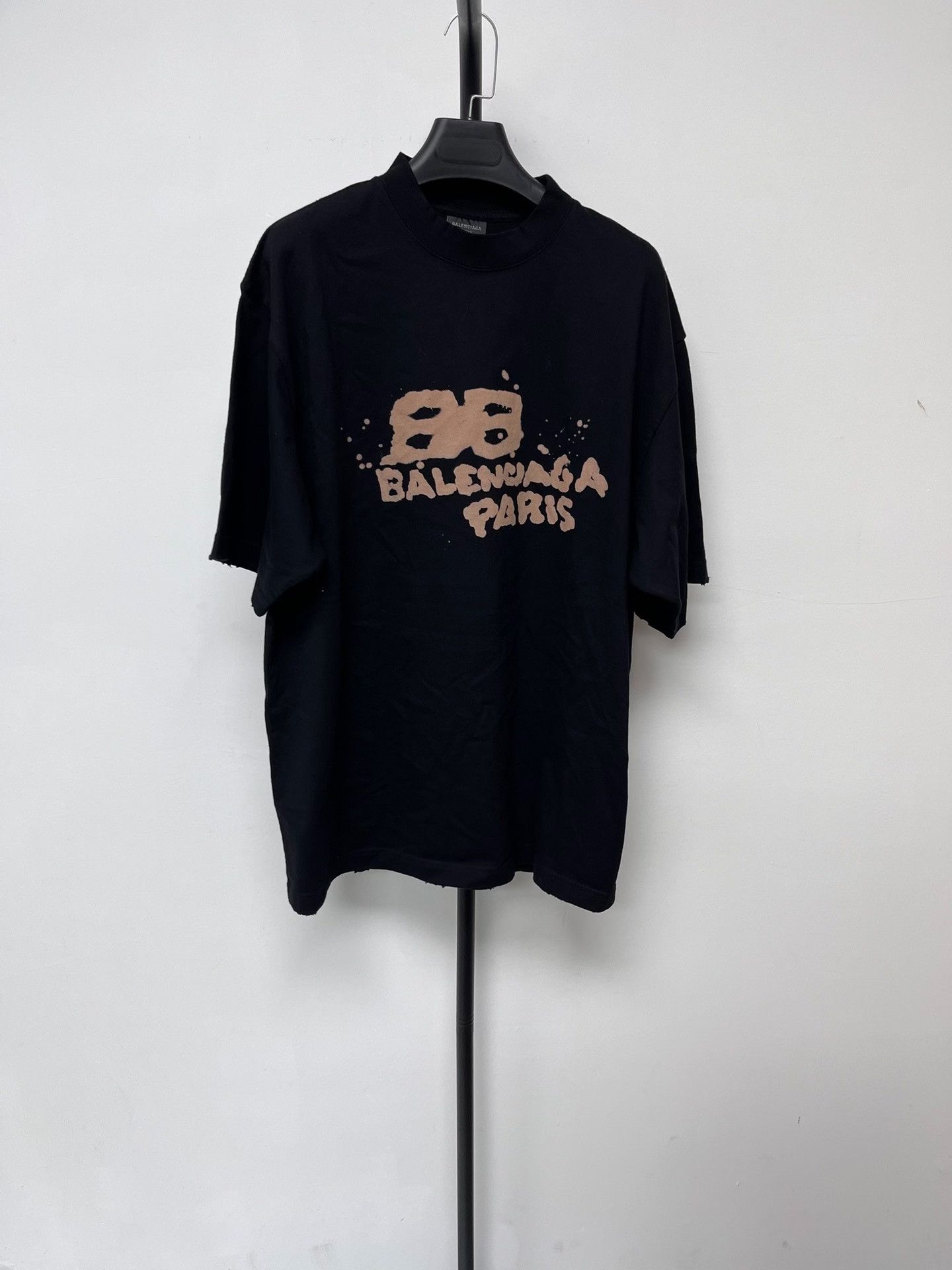 Balenciaga Balenciaga Hand Drawn BB Logo T-Shirt S Size S / US 4 / IT 40 - 2 Thumbnail