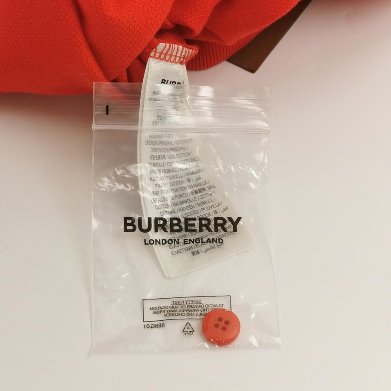 Burberry Burberry Men l Short Sleeve Shirts Size US L / EU 52-54 / 3 - 5 Thumbnail