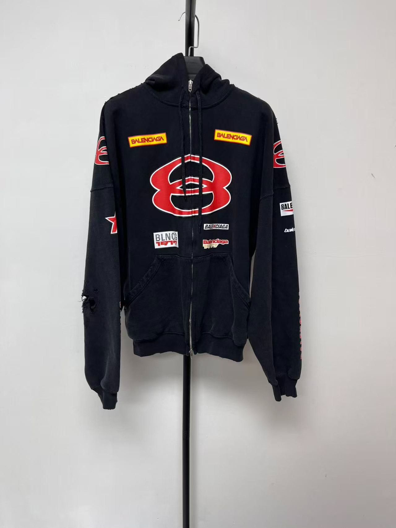 Balenciaga Balenciaga Multi-Logo Patch Zip-Up Hoodie Size 1 Size US S / EU 44-46 / 1 - 2 Thumbnail
