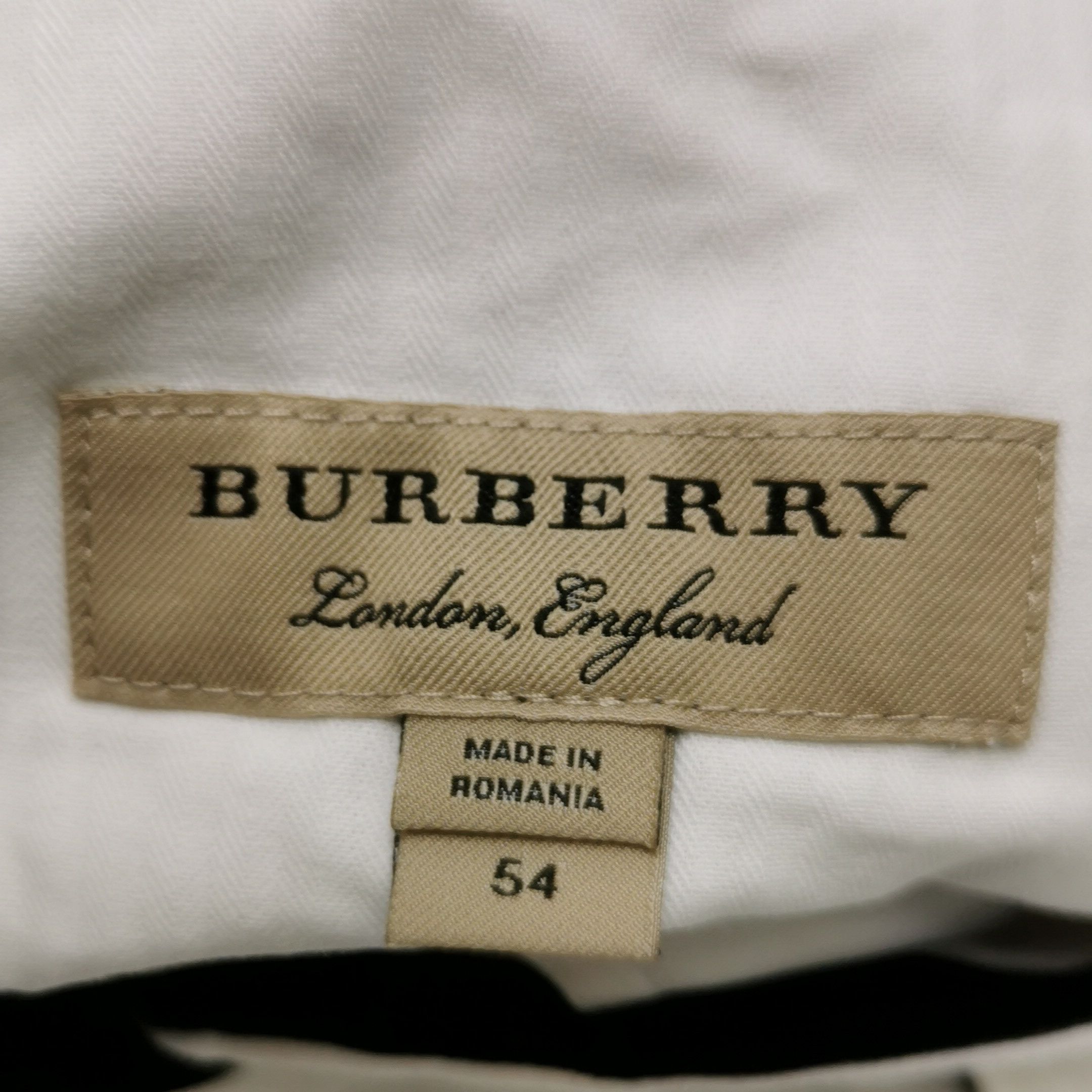 Burberry Burberry Men 34 Casual Pants Size US 34 / EU 50 - 6 Thumbnail