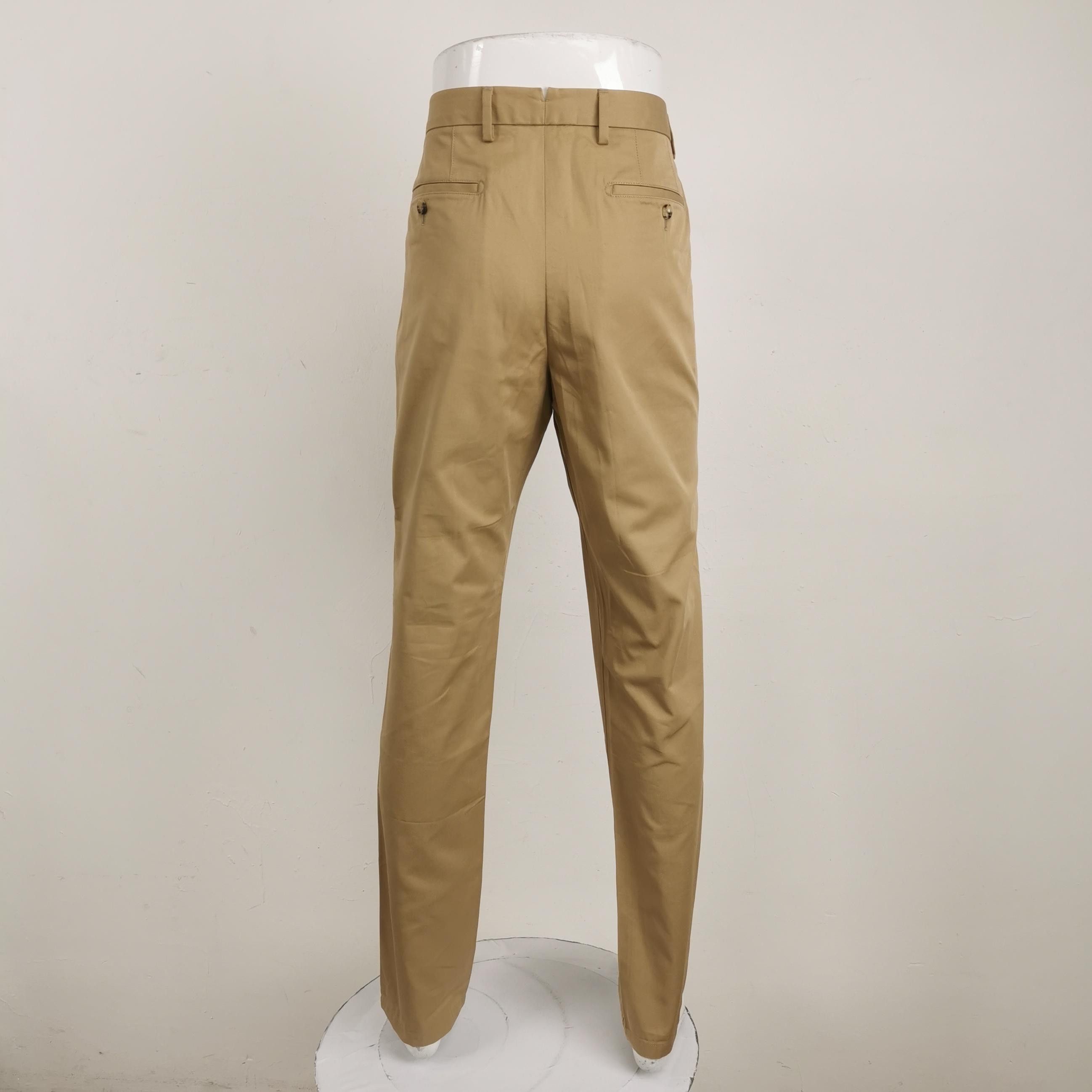 Burberry Burberry Men 34 Casual Pants Size US 34 / EU 50 - 2 Thumbnail