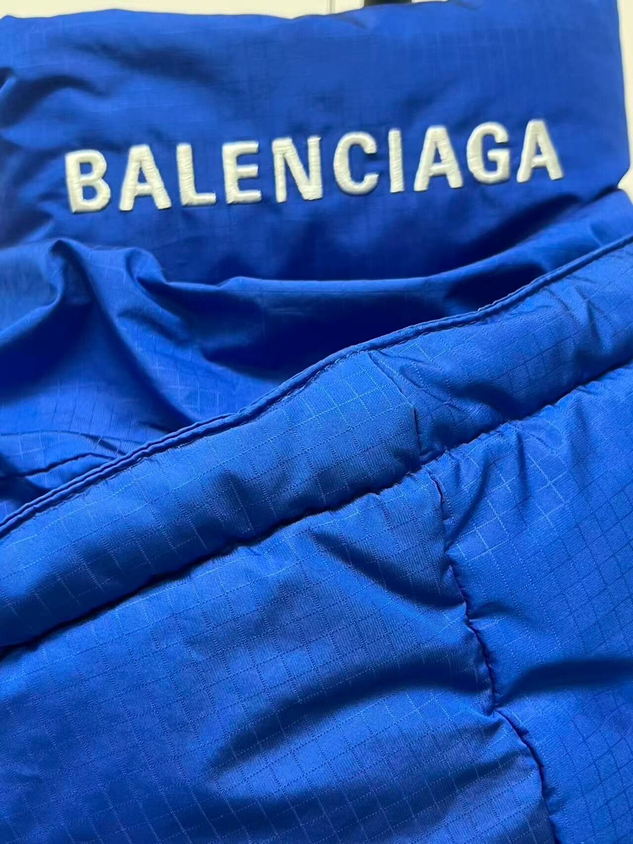 Balenciaga Balenciaga Logo Collar Blue Padded Jacket 36 Size XS / US 0-2 / IT 36-38 - 4 Thumbnail