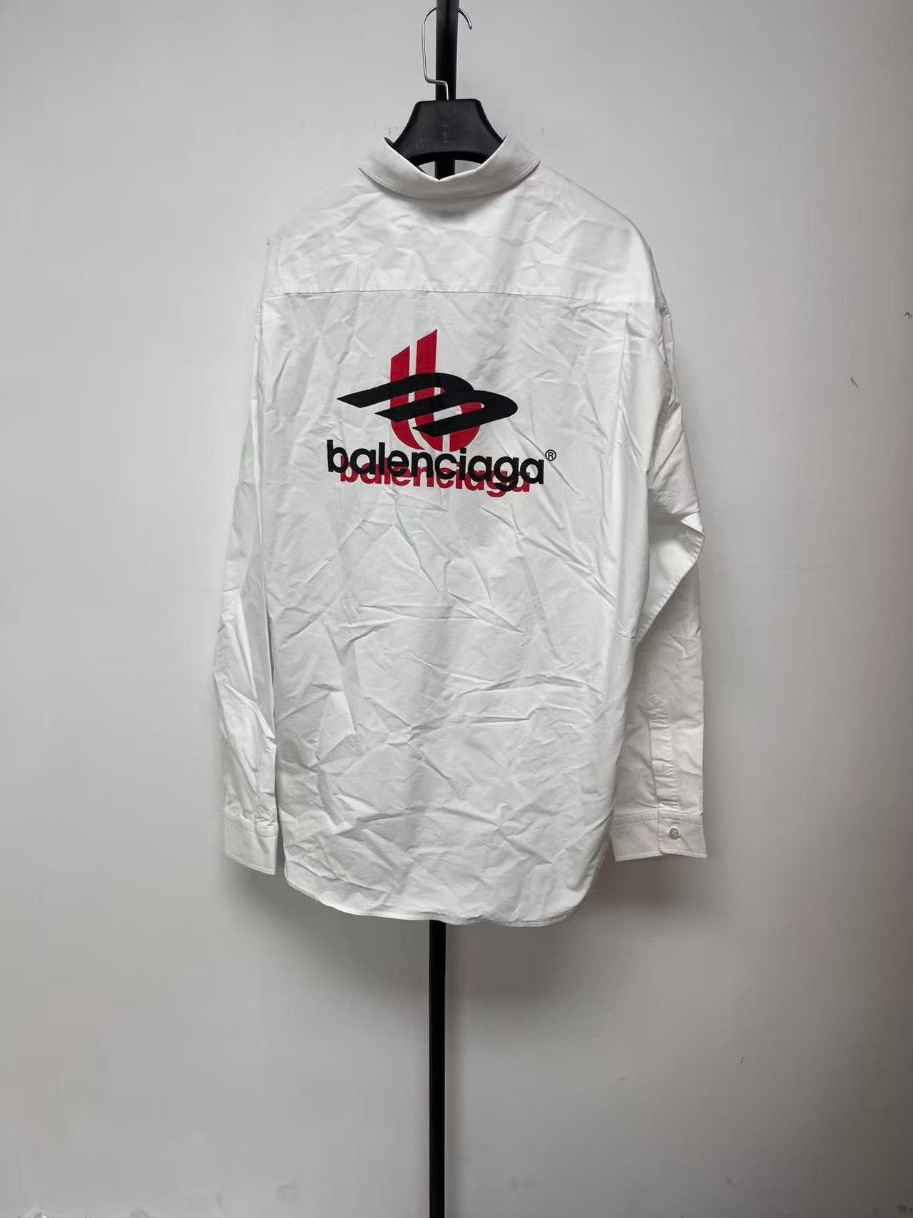 Balenciaga Balenciaga Back Logo Button Up Shirt Size M Size US M / EU 48-50 / 2 - 2 Thumbnail