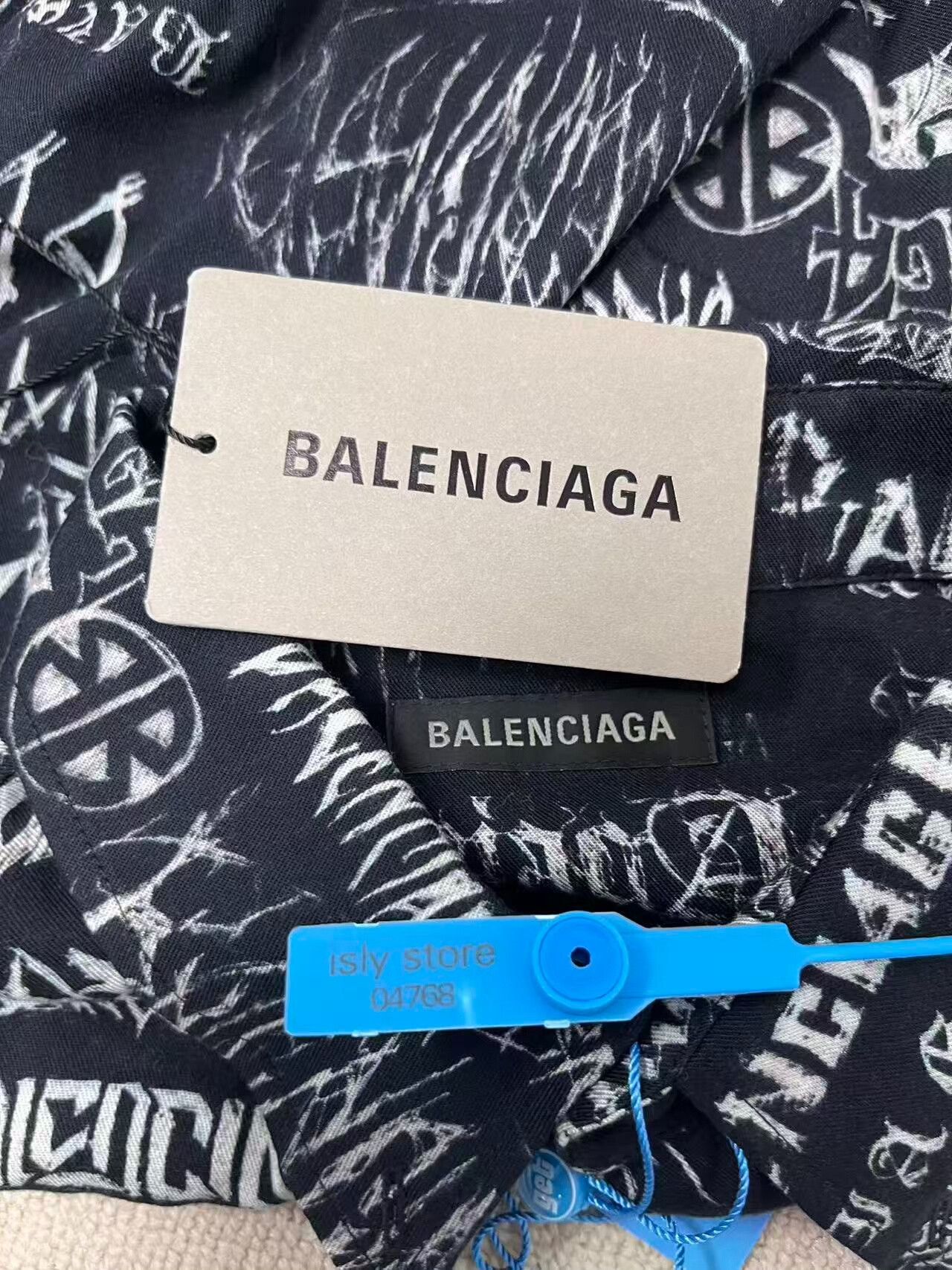 Balenciaga Balenciaga Graffiti Logo Print Shirt 37 Size US S / EU 44-46 / 1 - 6 Thumbnail