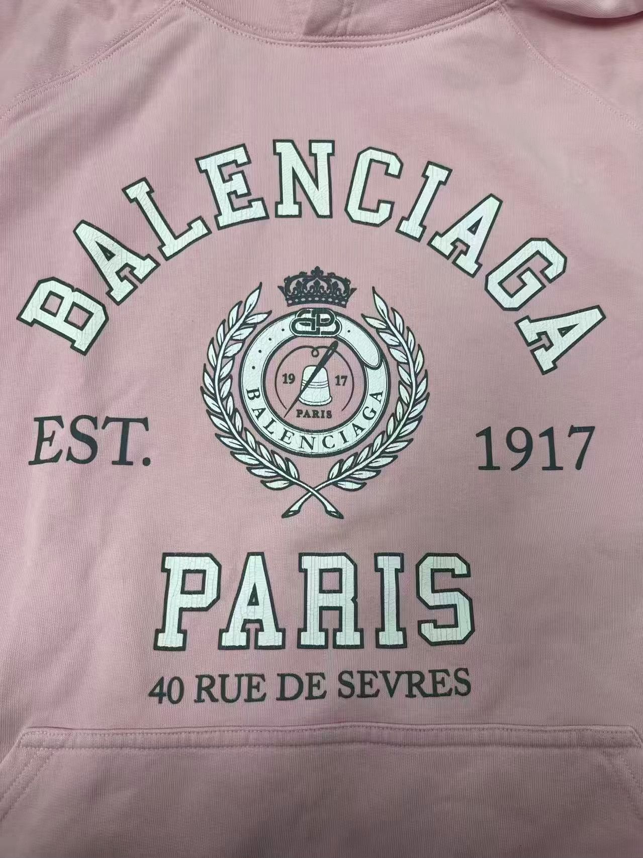 Balenciaga Balenciaga Crest Logo Pink Hoodie Size 1 Size S / US 4 / IT 40 - 4 Thumbnail